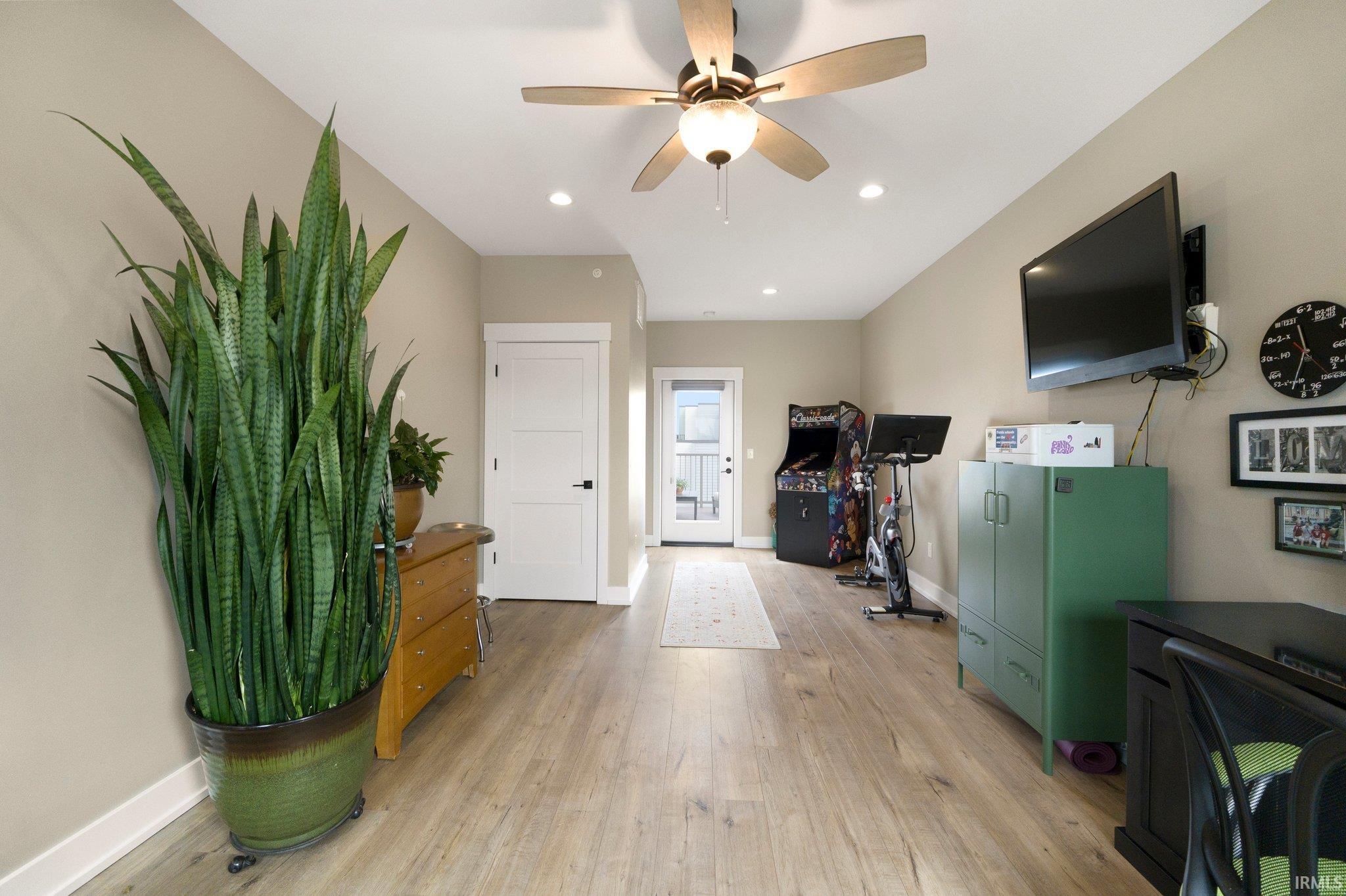 Photo 24 of 410 W Brackenridge Street