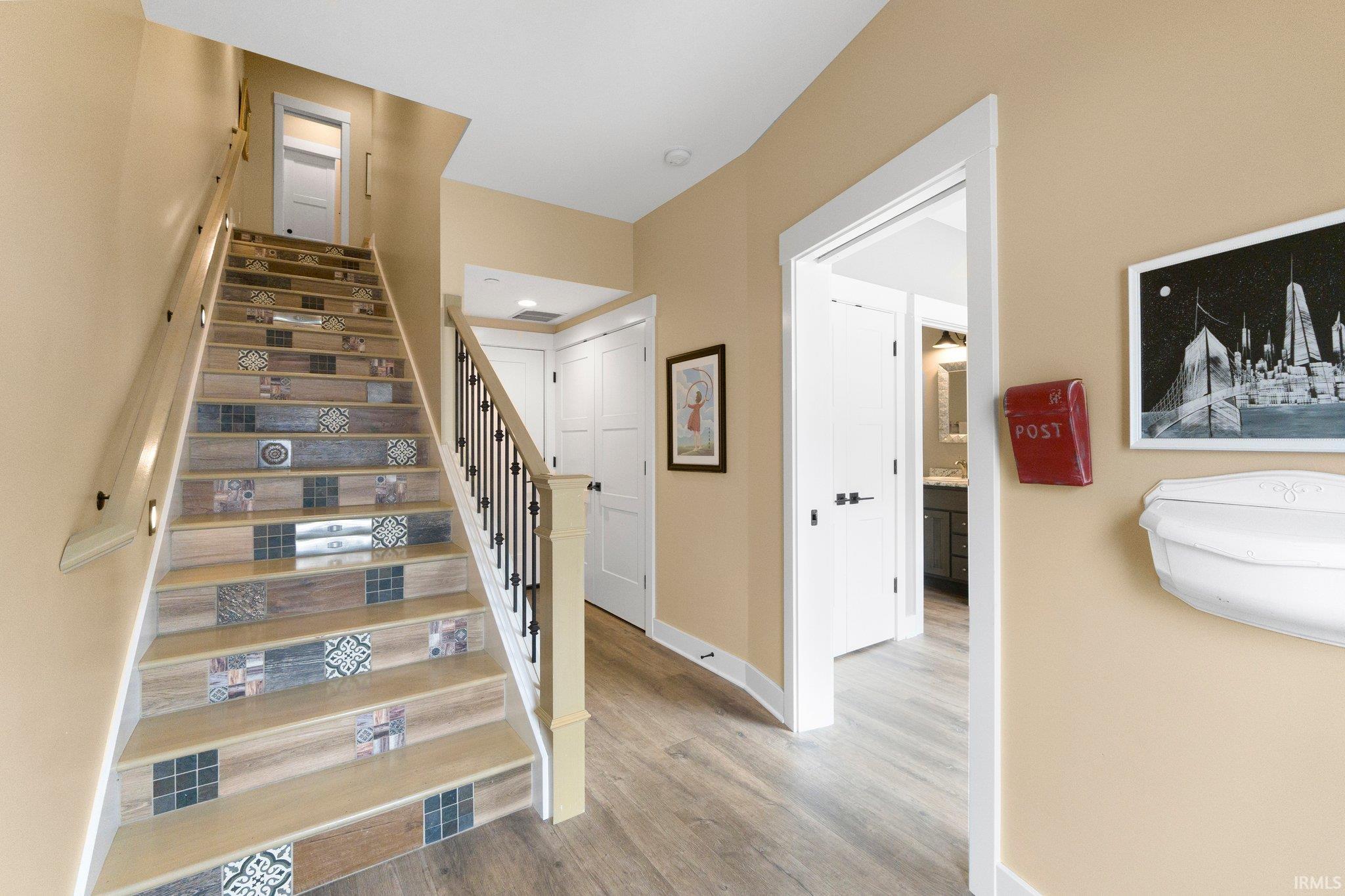 Photo 27 of 410 W Brackenridge Street