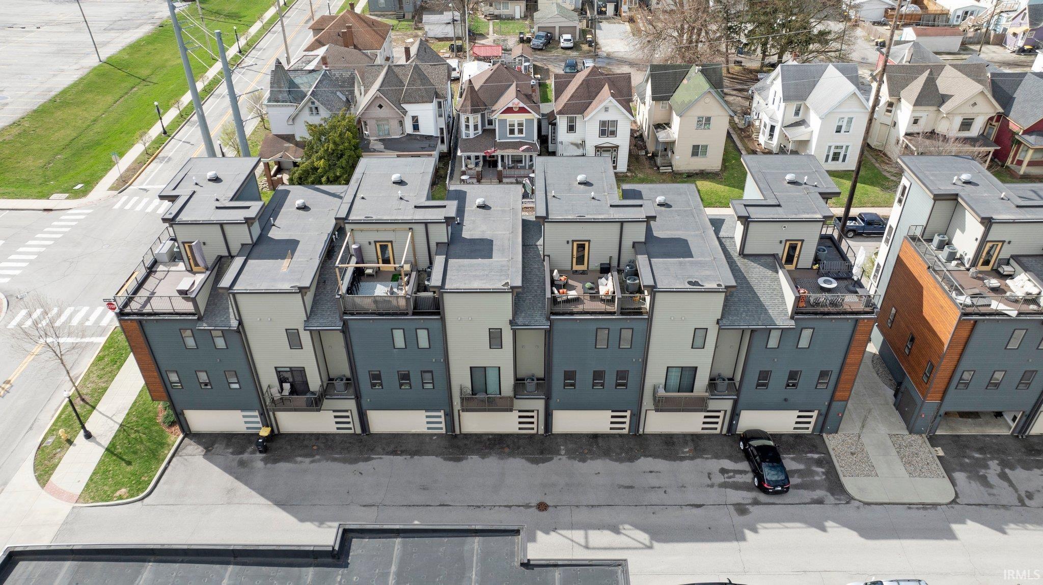 Photo 34 of 410 W Brackenridge Street