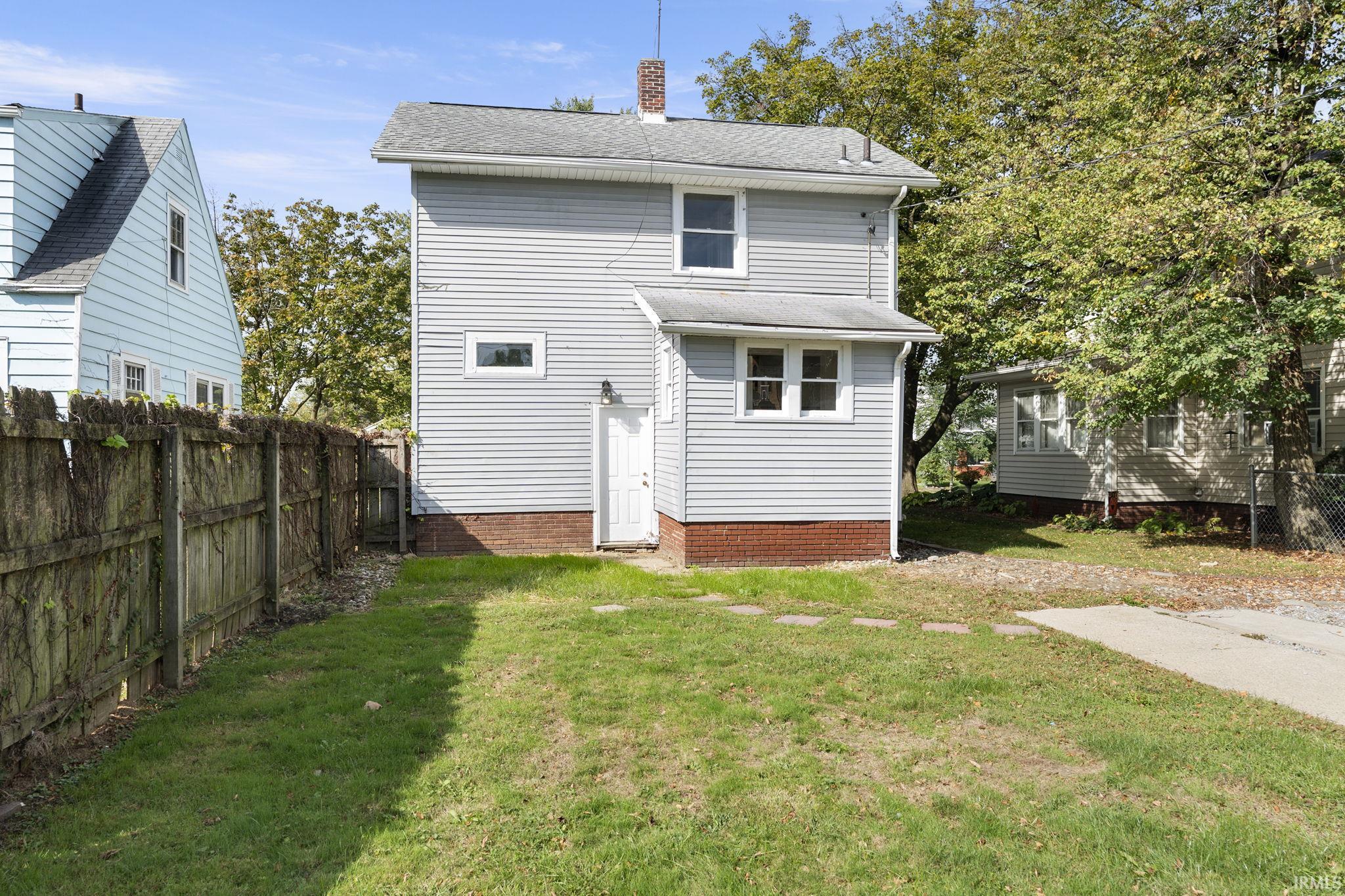 Photo 21 of 1206 N Anthony Boulevard