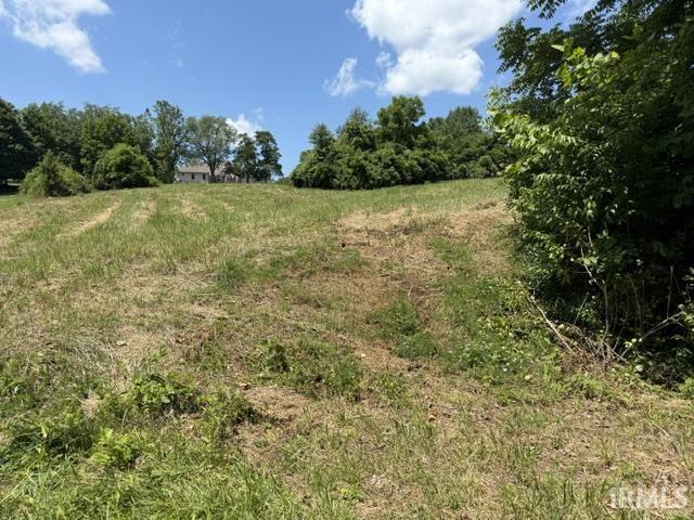 2nd image of 5422 S Chalmers Ct, Bloomington, IN 47403 | MLS# 202518472