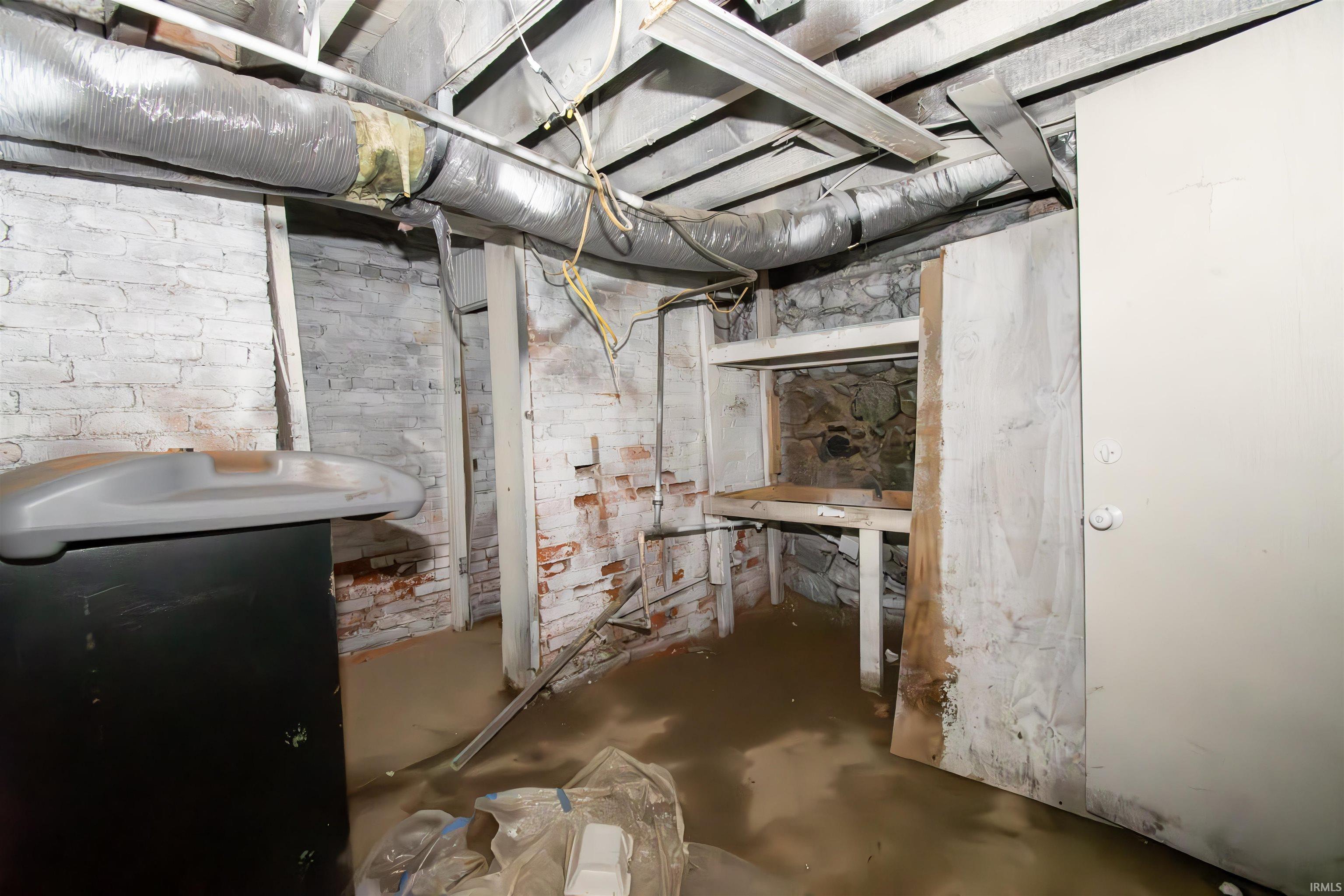 Photo 23 of 211/213 S Main Street