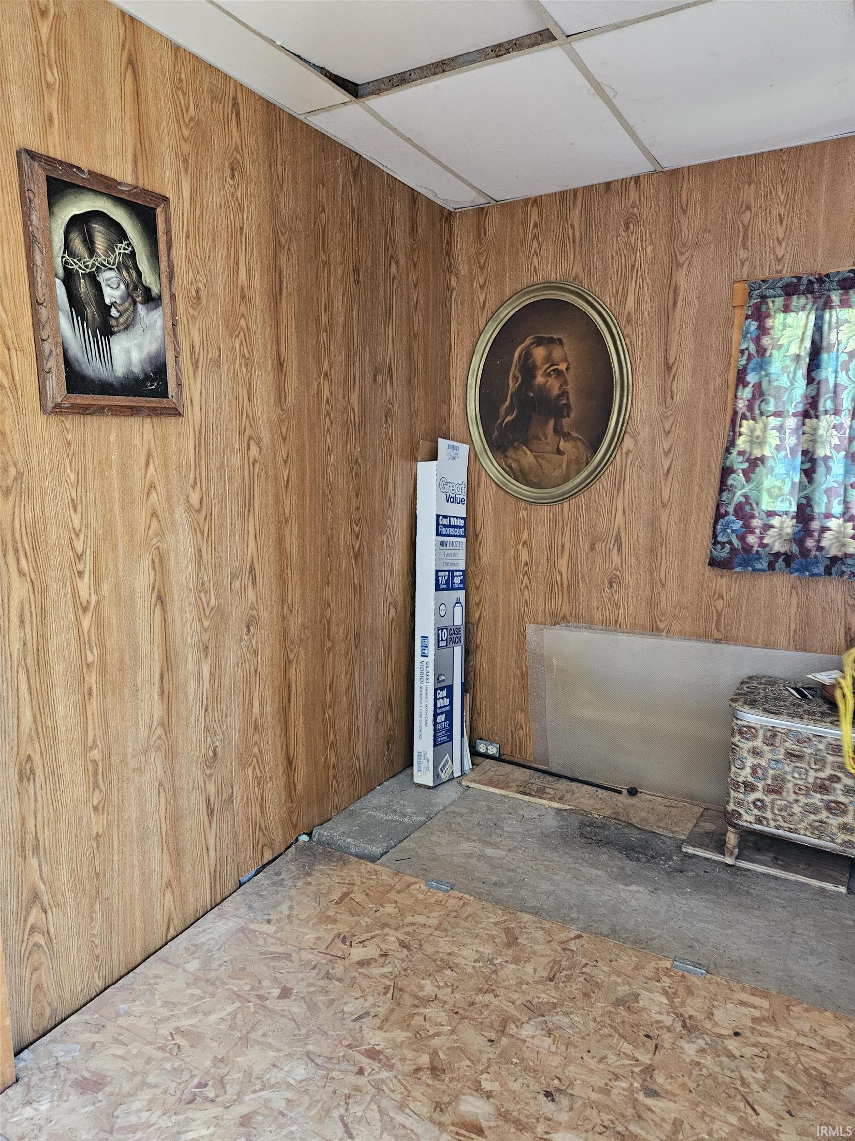 Photo 13 of 115 High Street