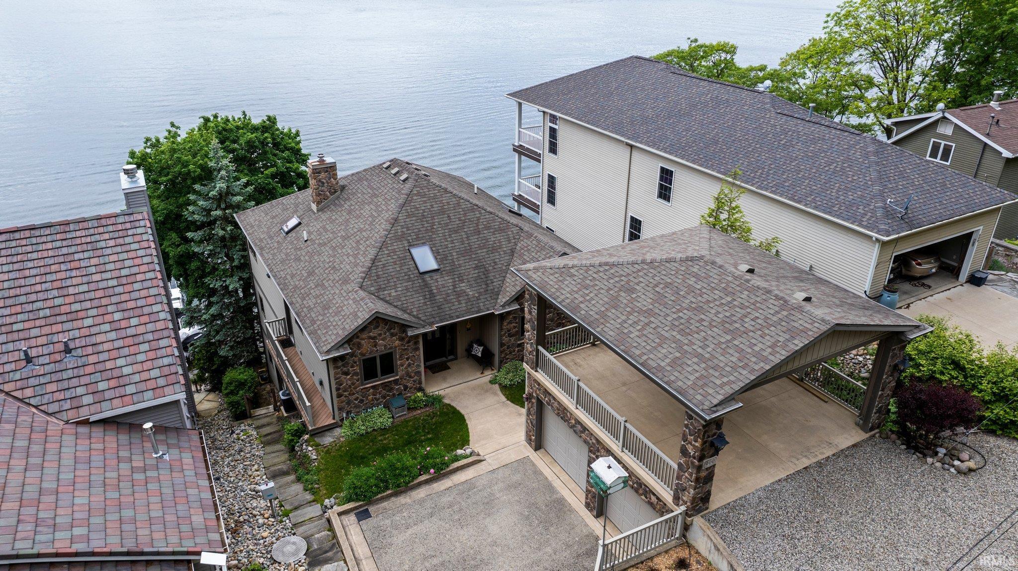 Photo 2 of 900 Ln 105 Lake James