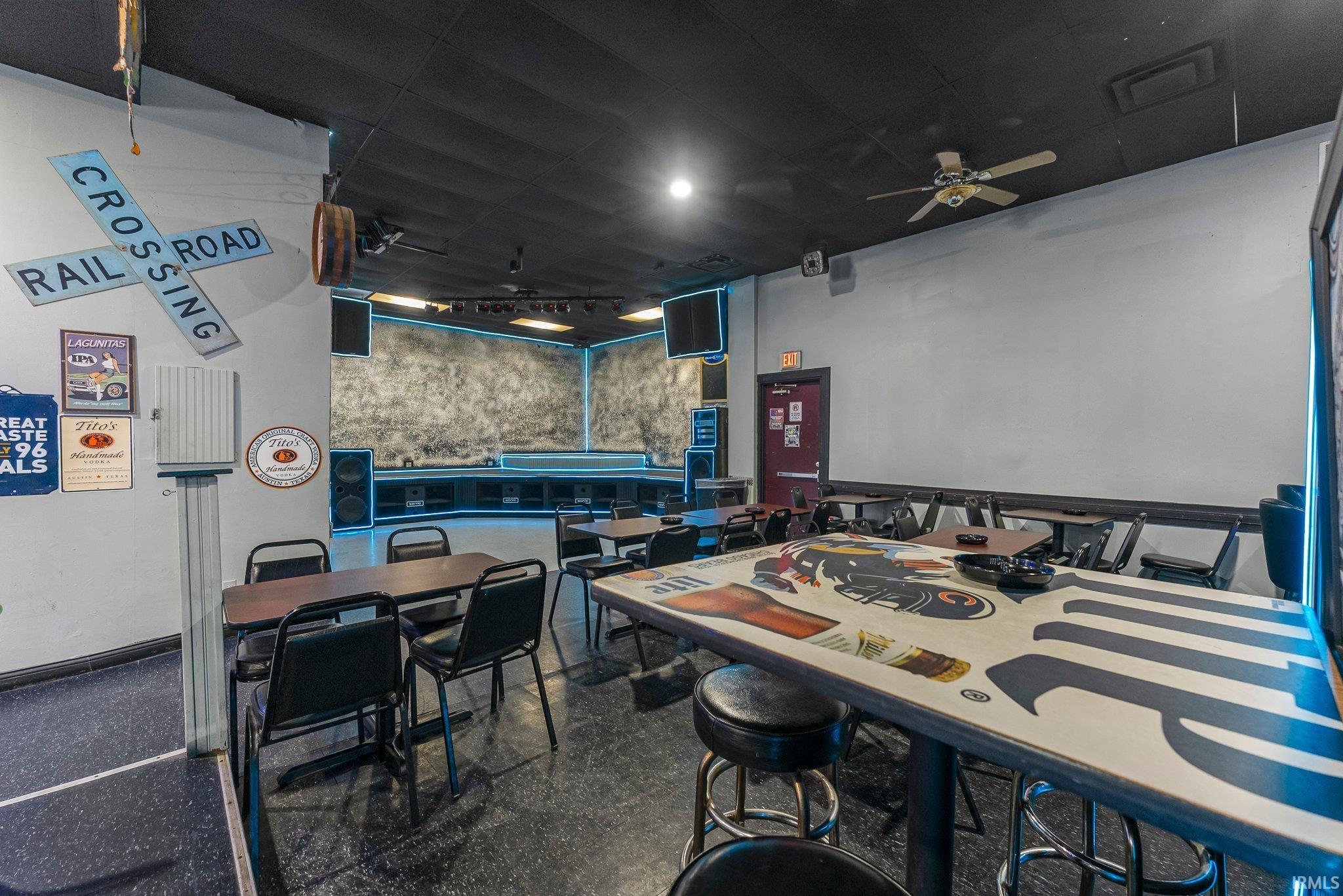 Photo 7 of 118 N Peters Street