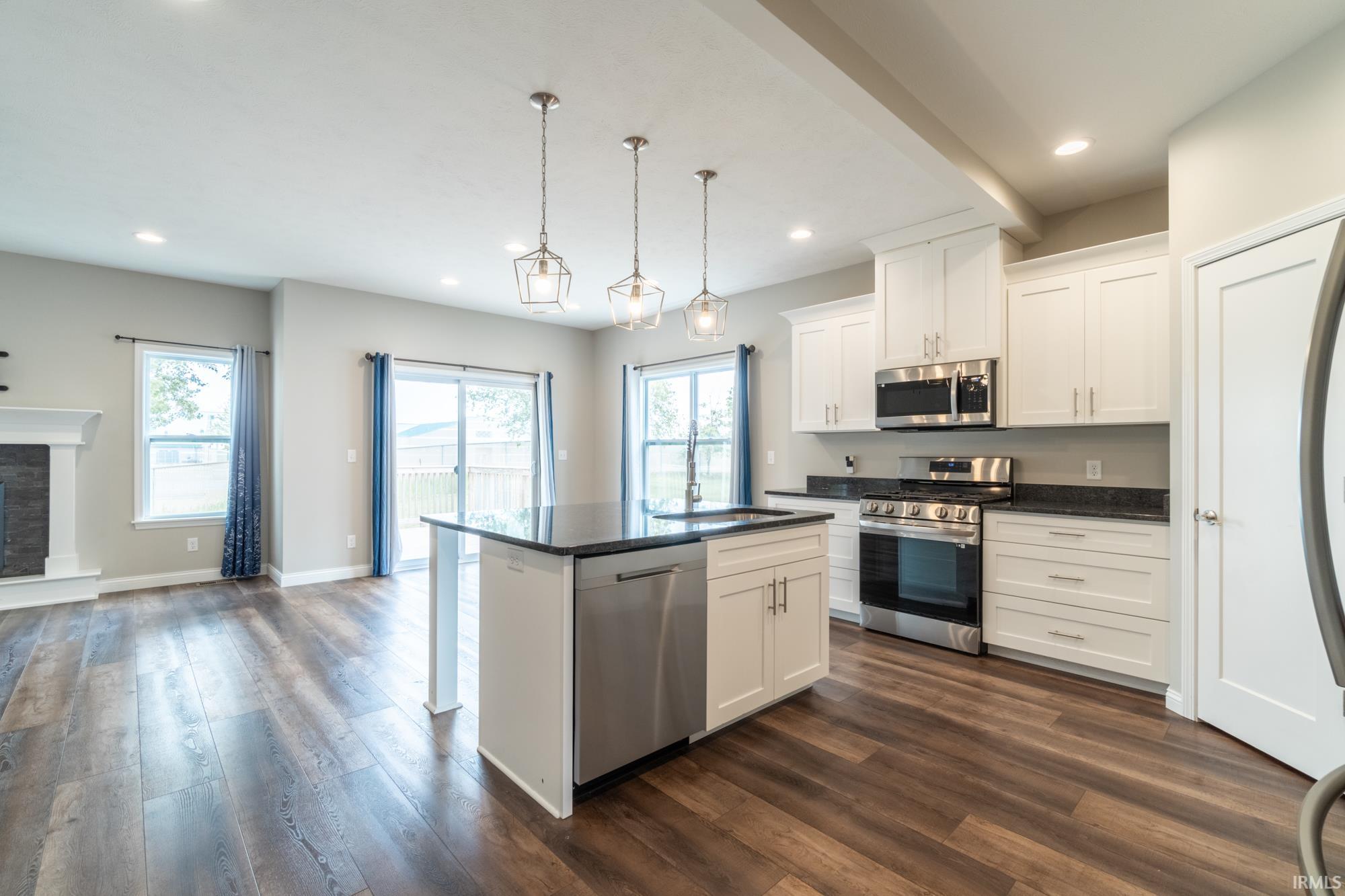 Photo 3 of 2610 Nature View Drive