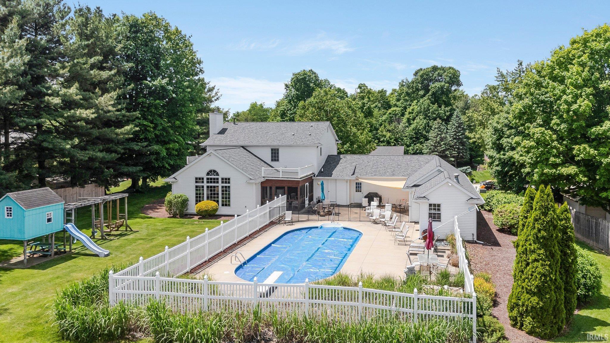 Photo 3 of 1106 Woodcrest Lane