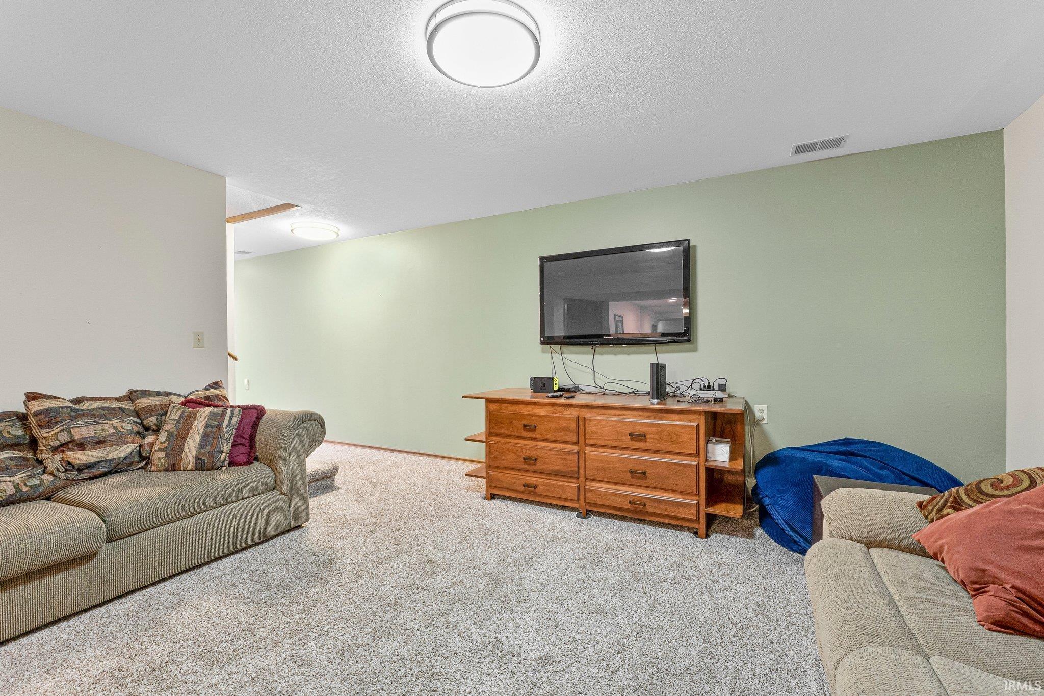 Photo 30 of 1106 Woodcrest Lane