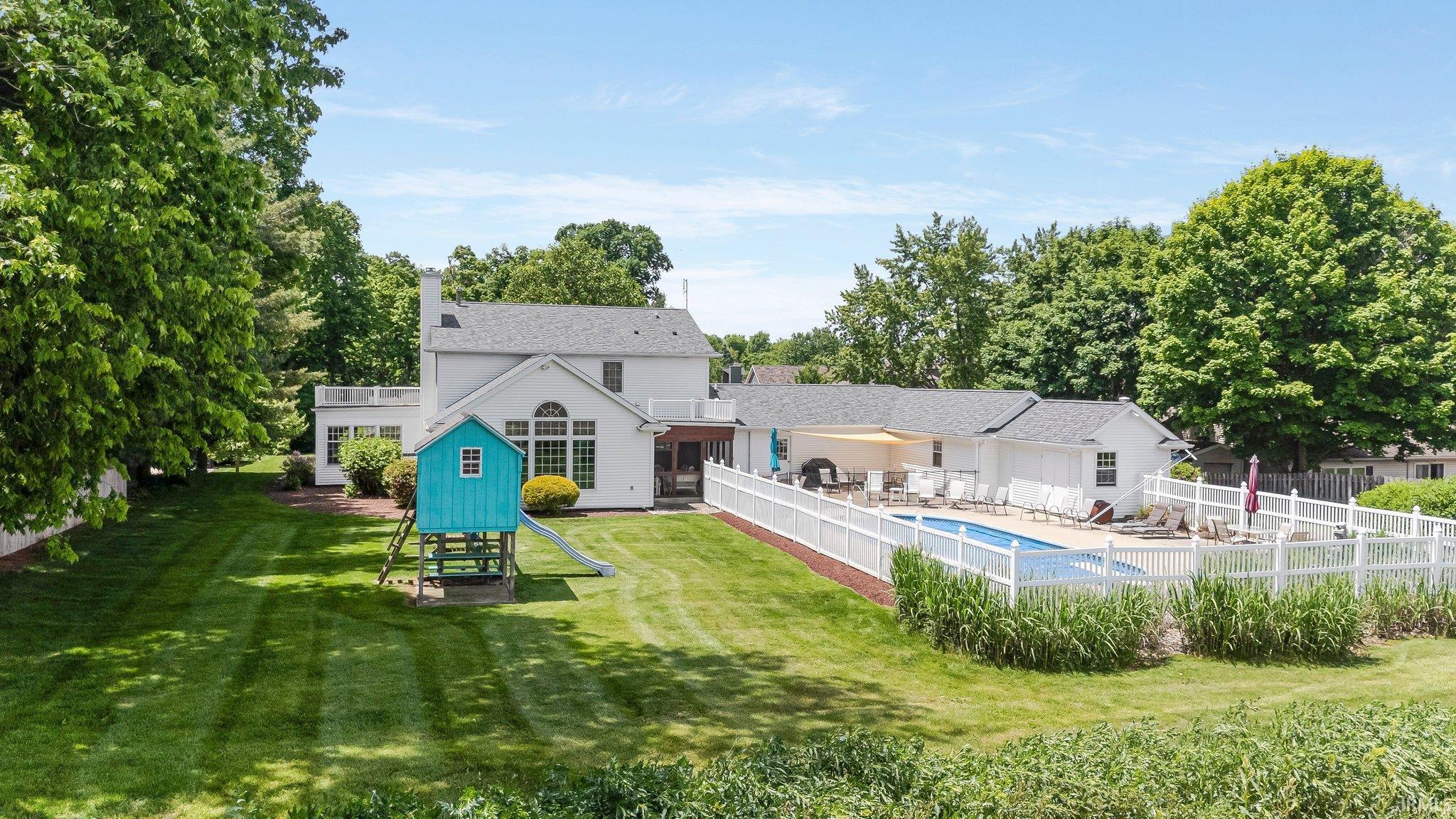 Photo 4 of 1106 Woodcrest Lane