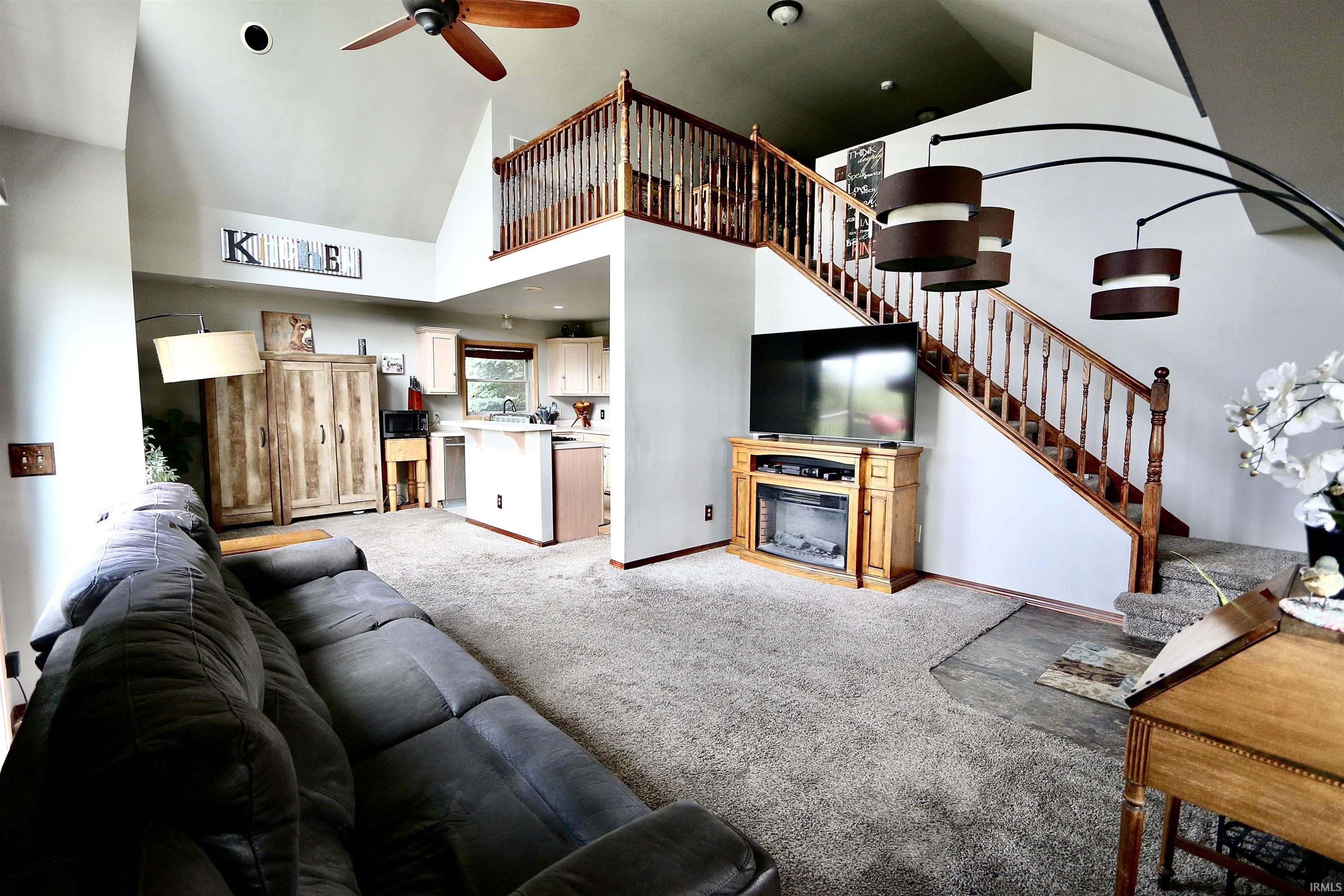 Photo 20 of 215 E State Road 120 Road