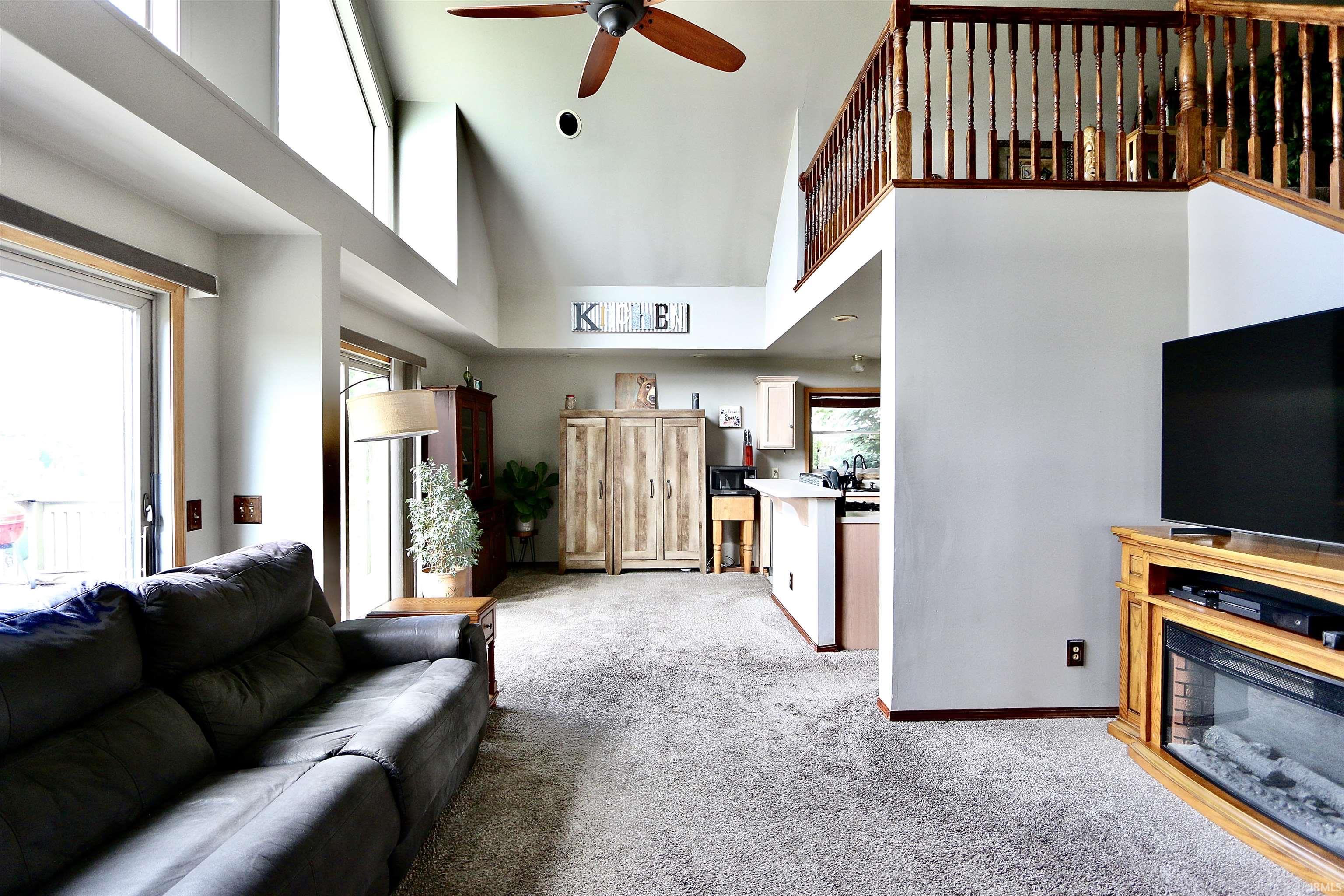 Photo 21 of 215 E State Road 120 Road