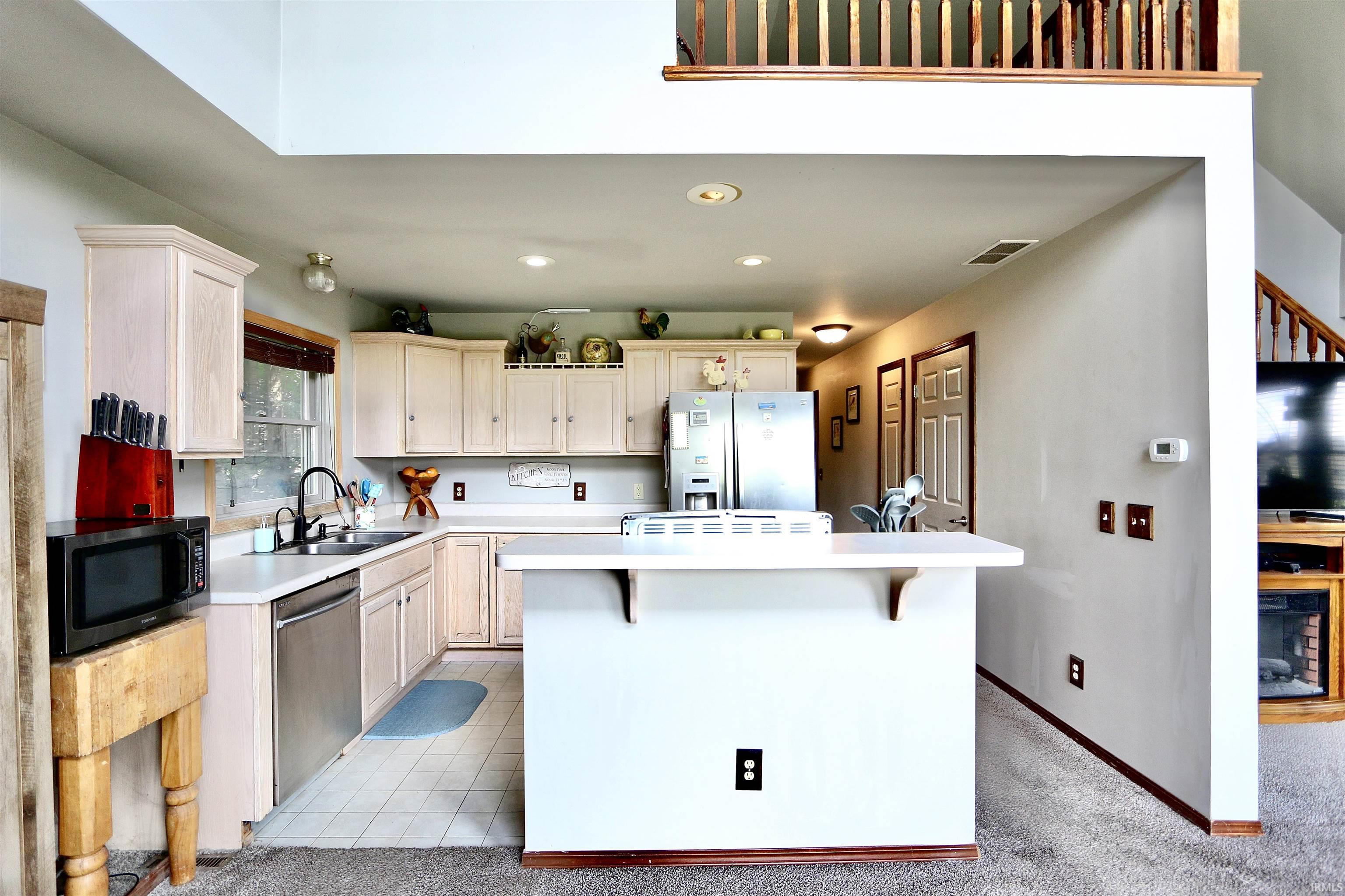 Photo 23 of 215 E State Road 120 Road