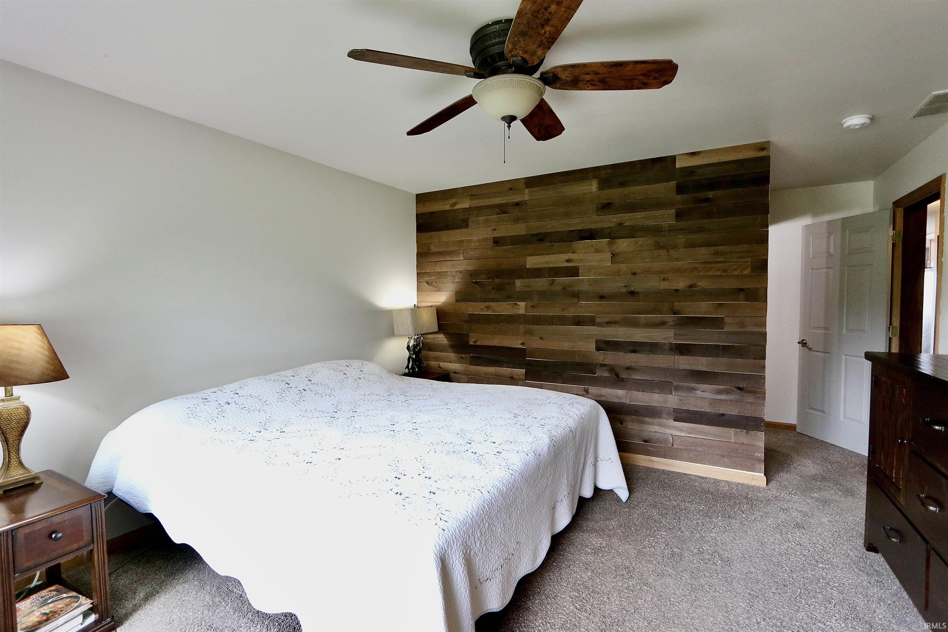 Photo 26 of 215 E State Road 120 Road