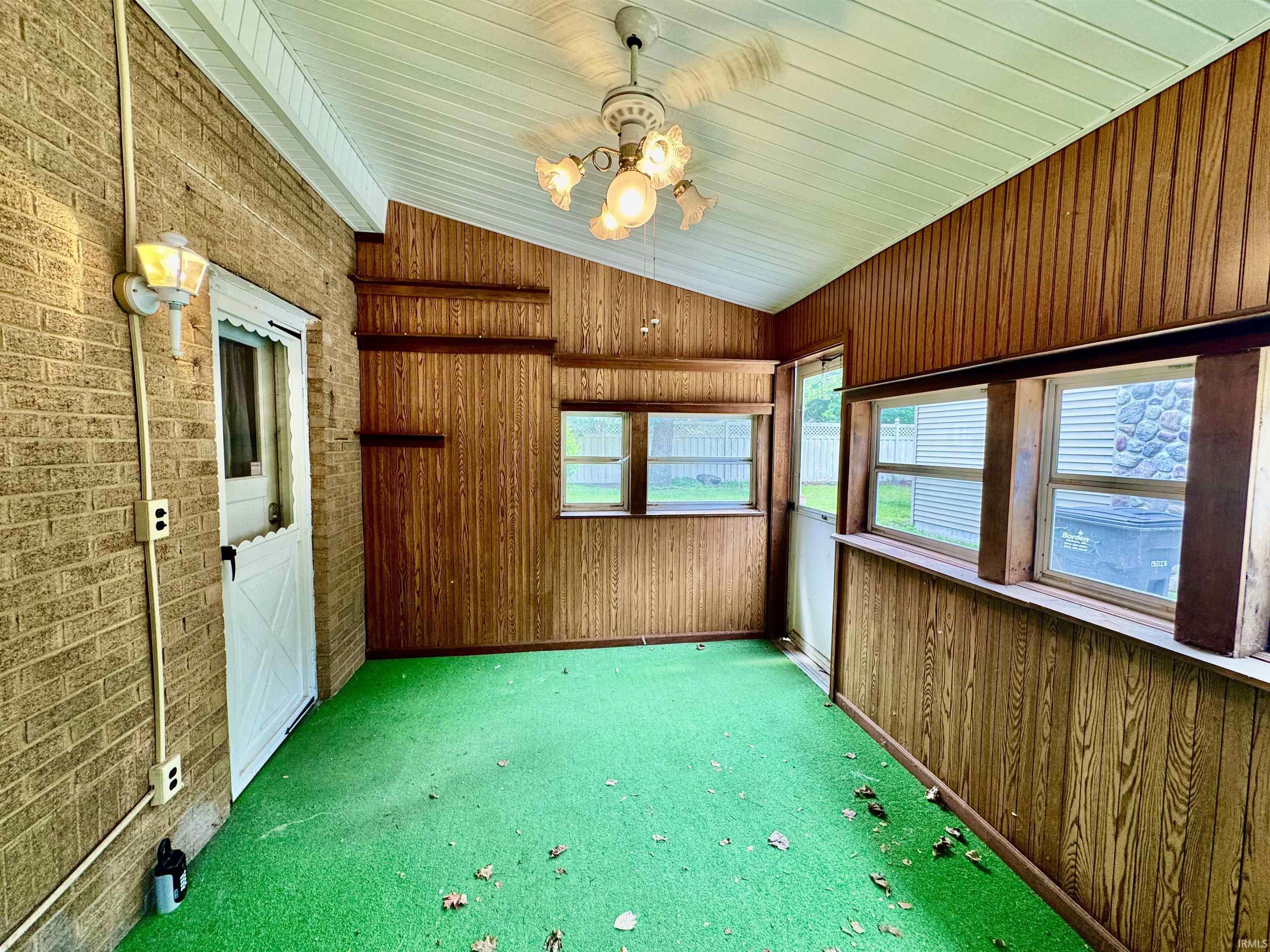 Photo 26 of 3401 Pleasant Plain Avenue