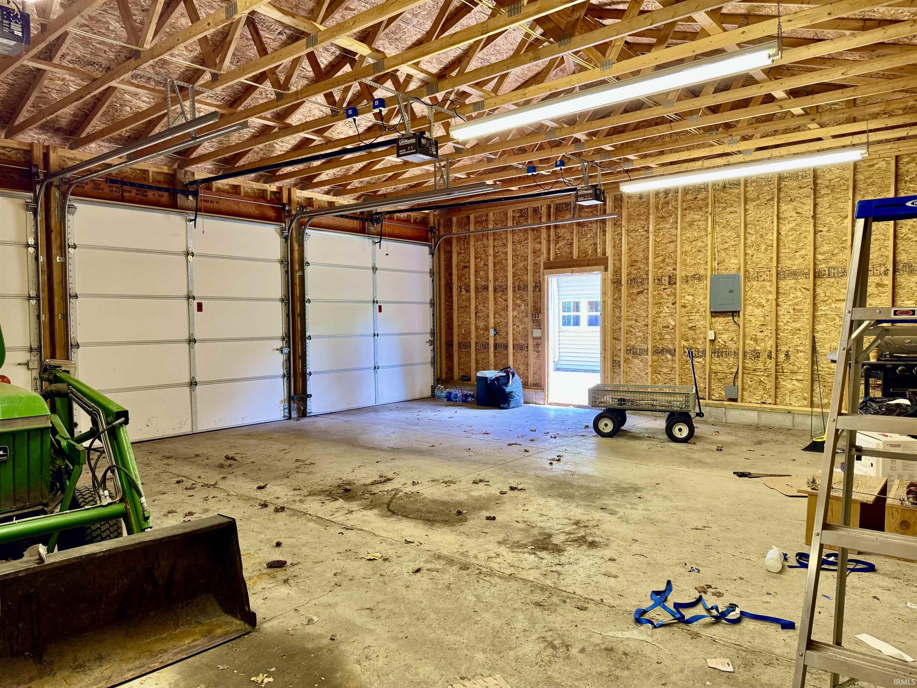 Photo 34 of 3401 Pleasant Plain Avenue