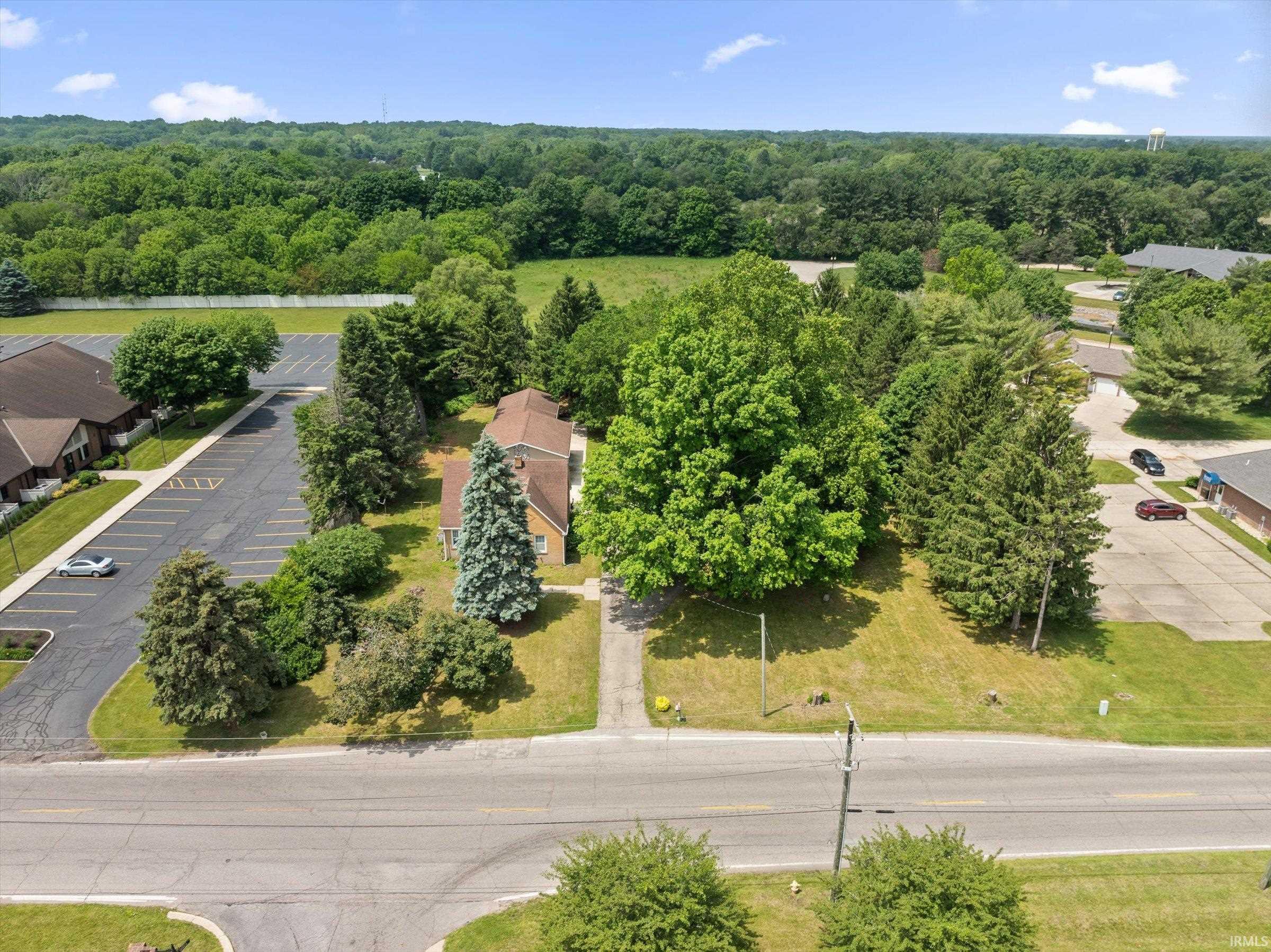 Photo 9 of 3401 Pleasant Plain Avenue