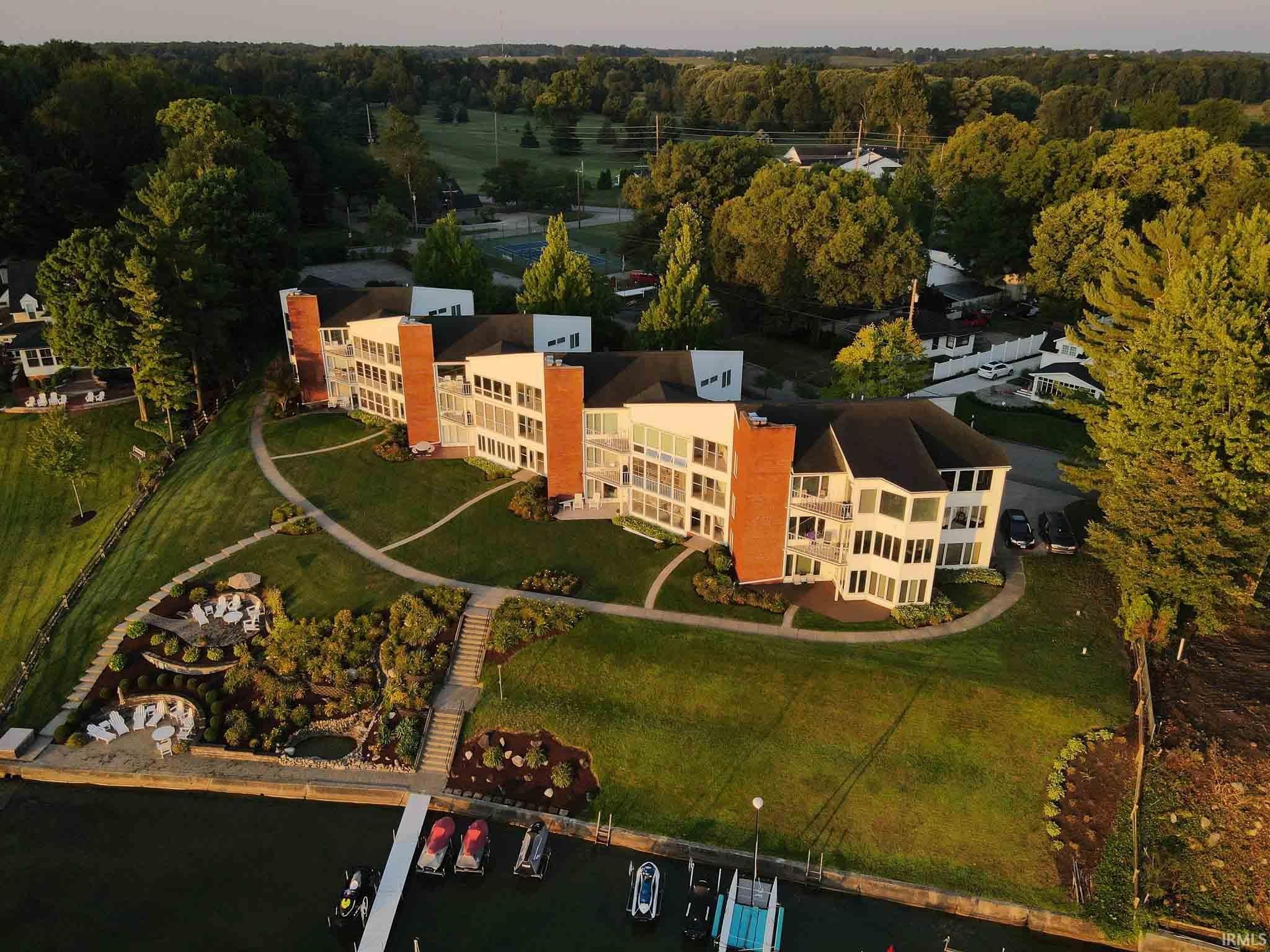 Photo 3 of 10660 N South Shore Drive