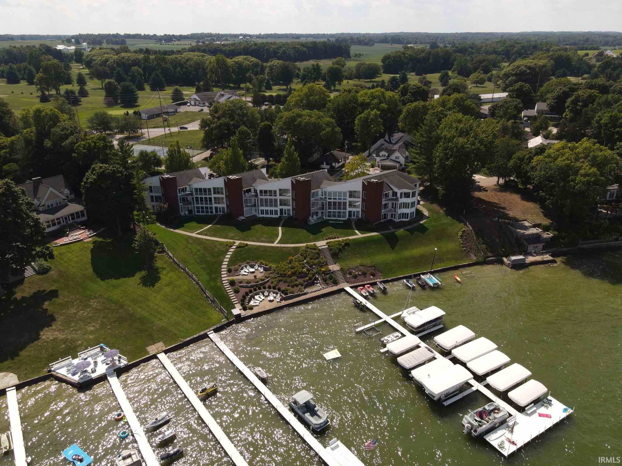 Photo 4 of 10660 N South Shore Drive