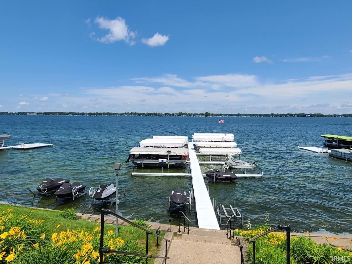 Photo 5 of 10660 N South Shore Drive