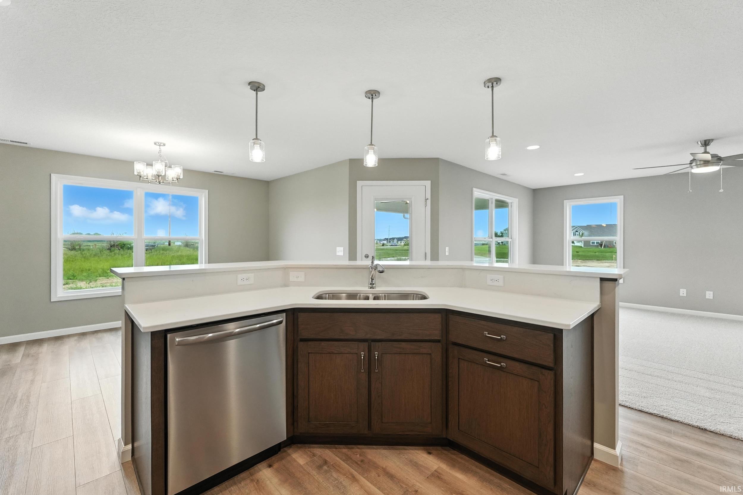 Photo 2 of 5098 Sickle Cove