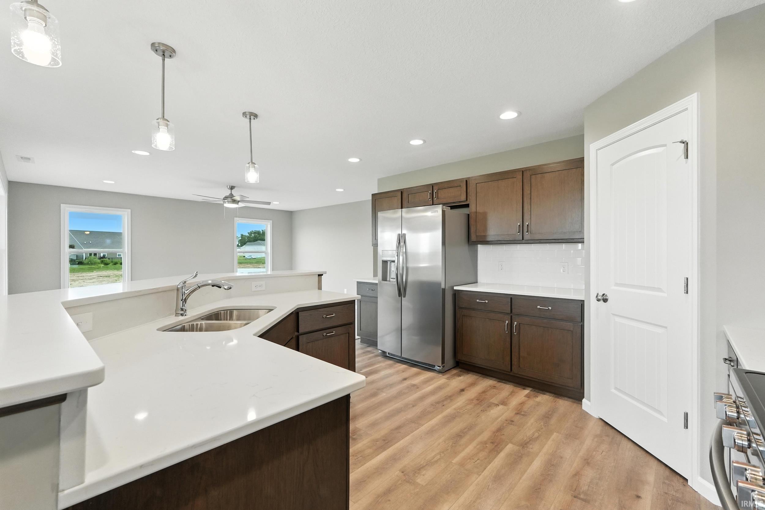 Photo 3 of 5098 Sickle Cove