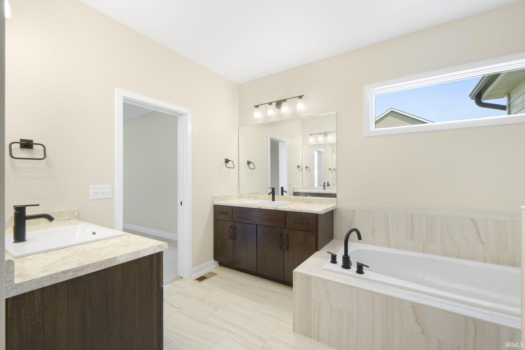 Photo 16 of 12116 Fazio Drive