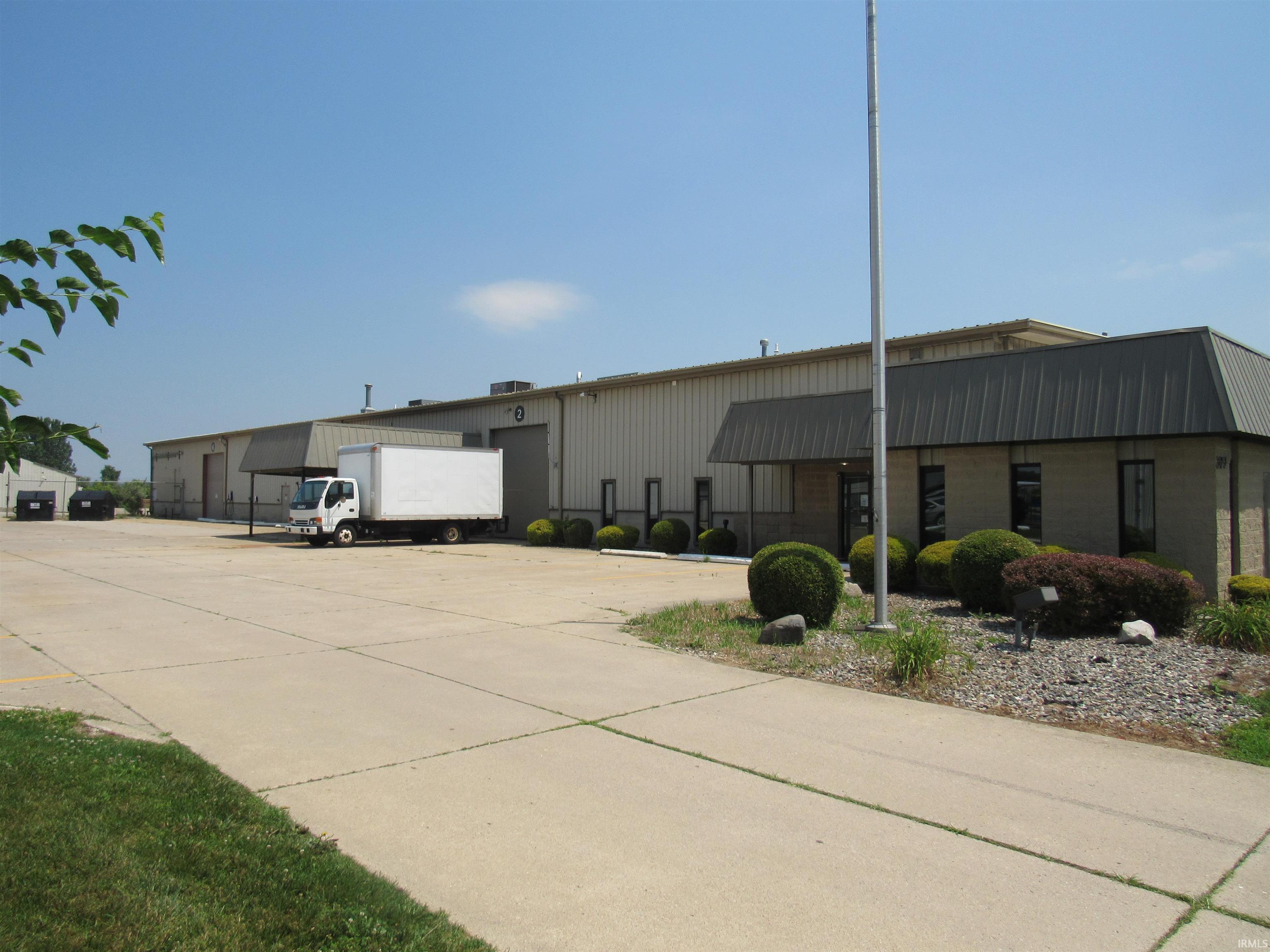 Photo 2 of 300 Industrial Dr. Streets