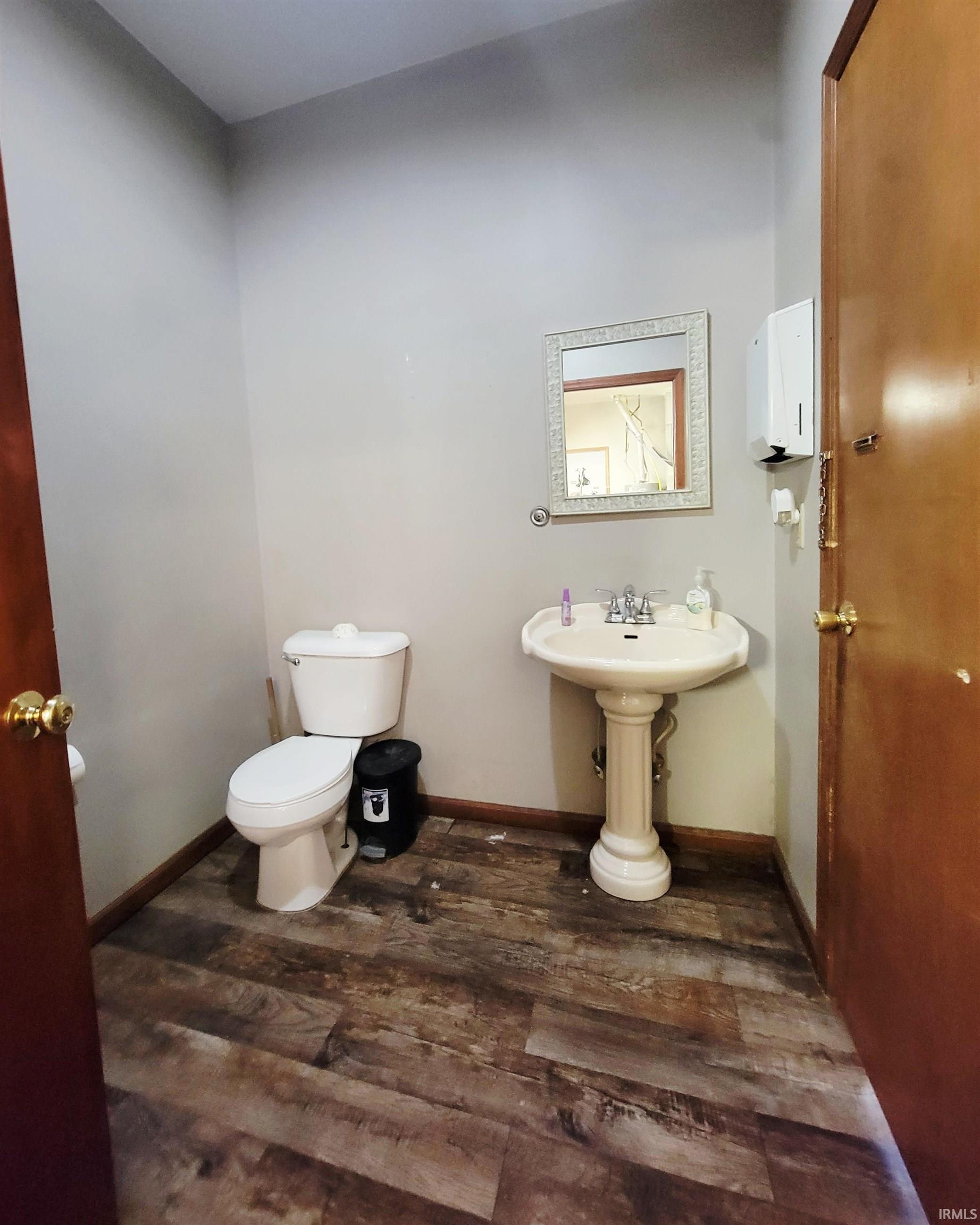 Photo 27 of 1303 & 1305 Lincolnway E