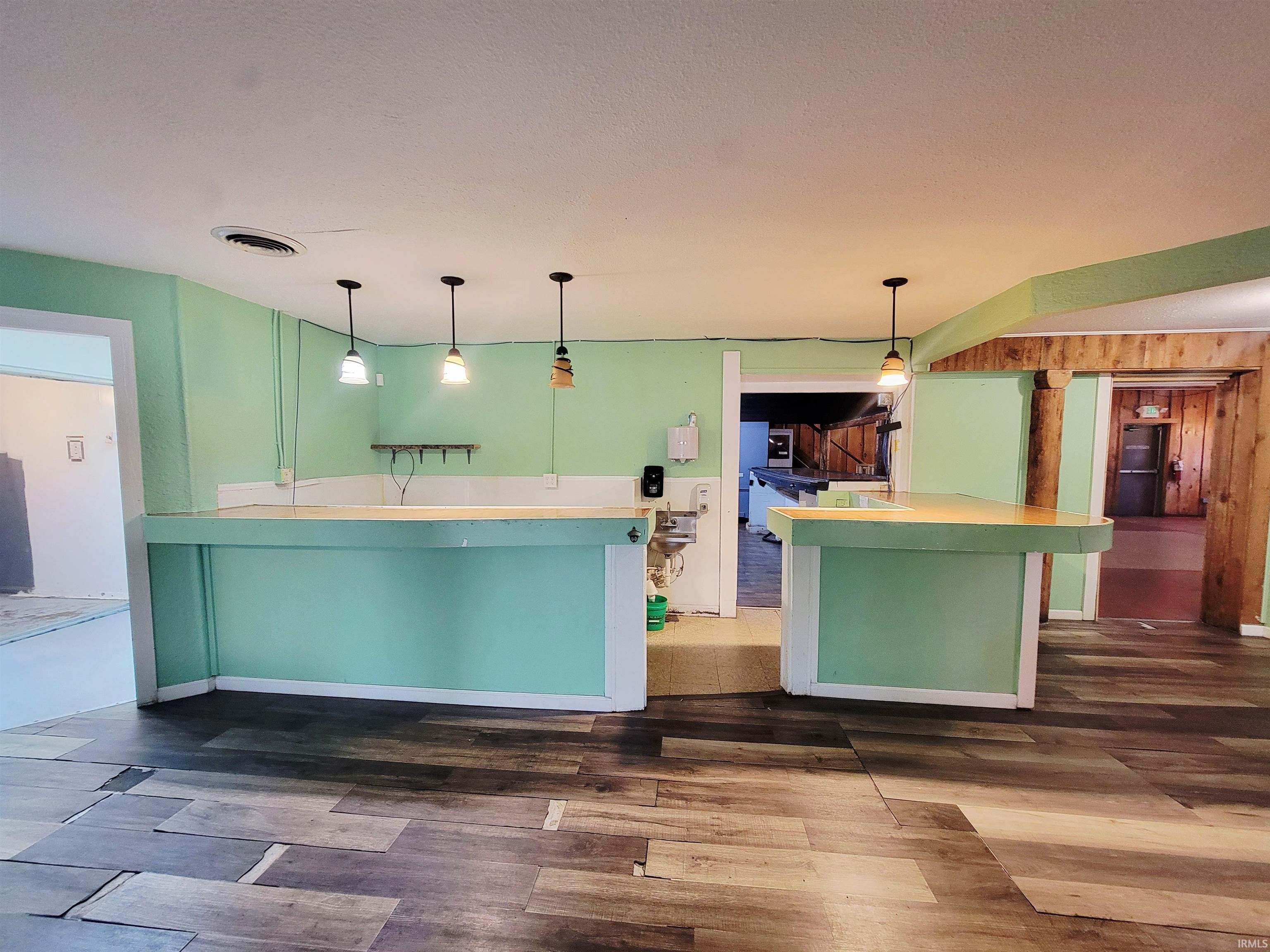 Photo 4 of 1303 & 1305 Lincolnway E