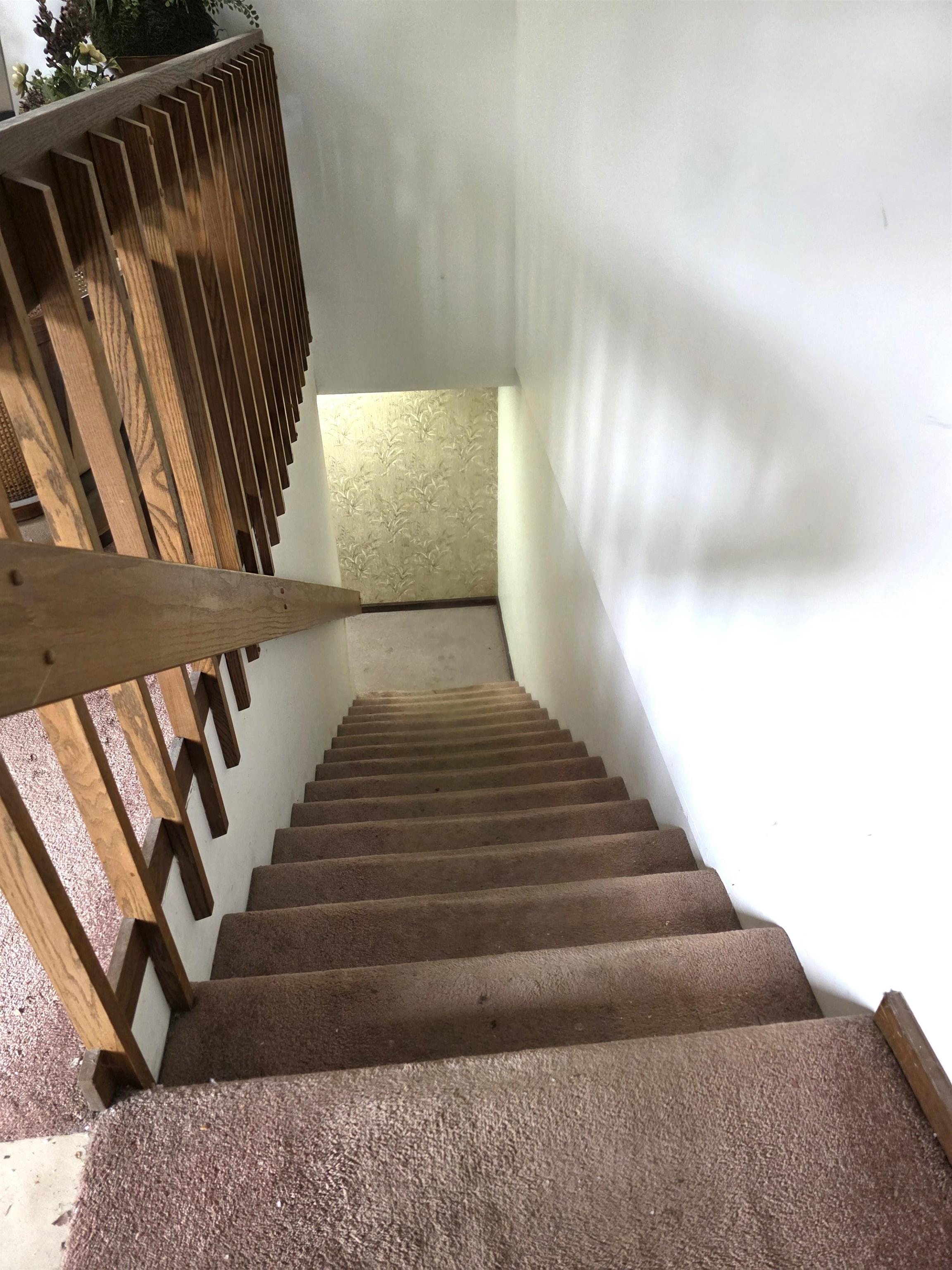 Photo 4 of 7319 W Jefferson Boulevard