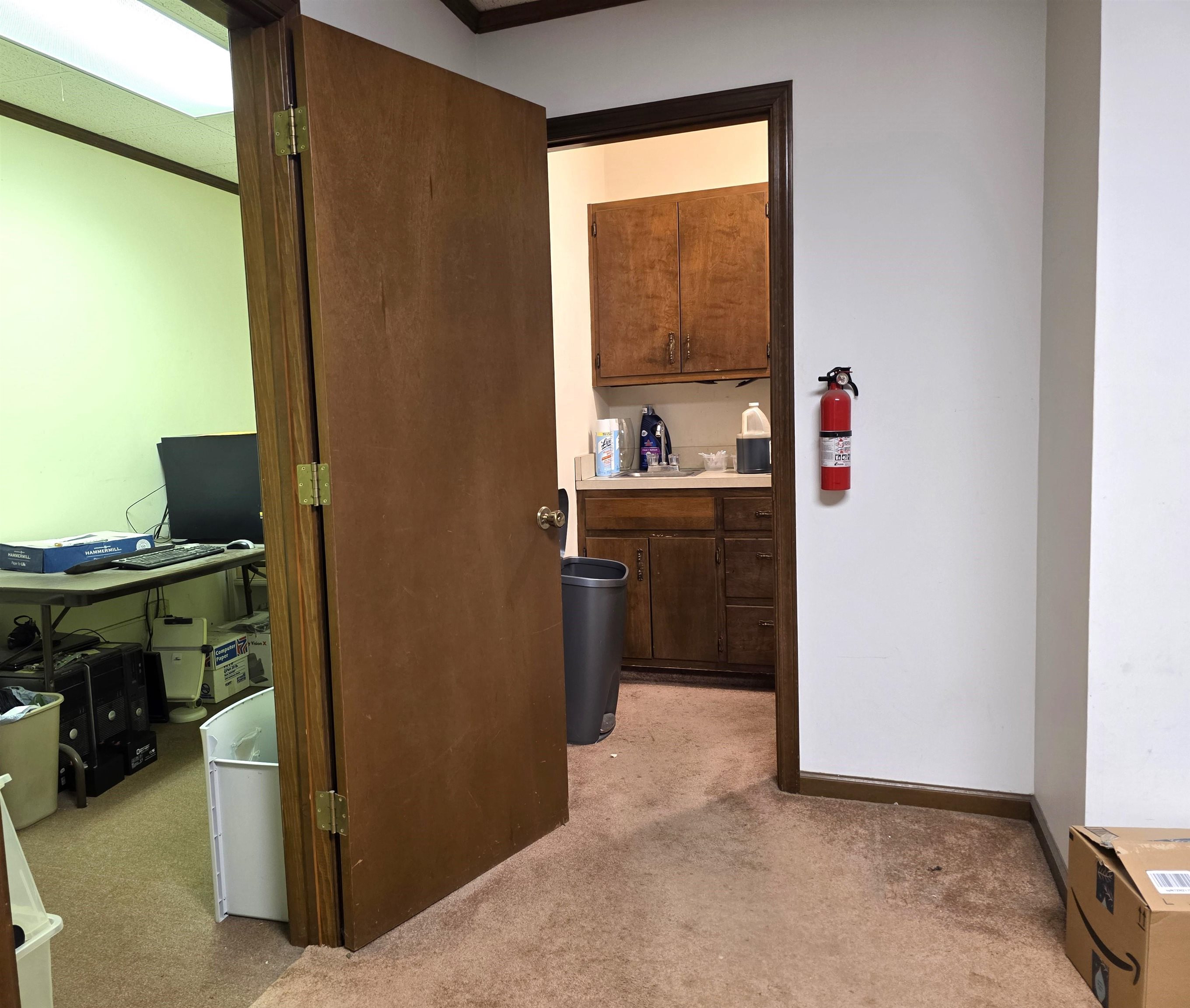 Photo 9 of 7319 W Jefferson Boulevard