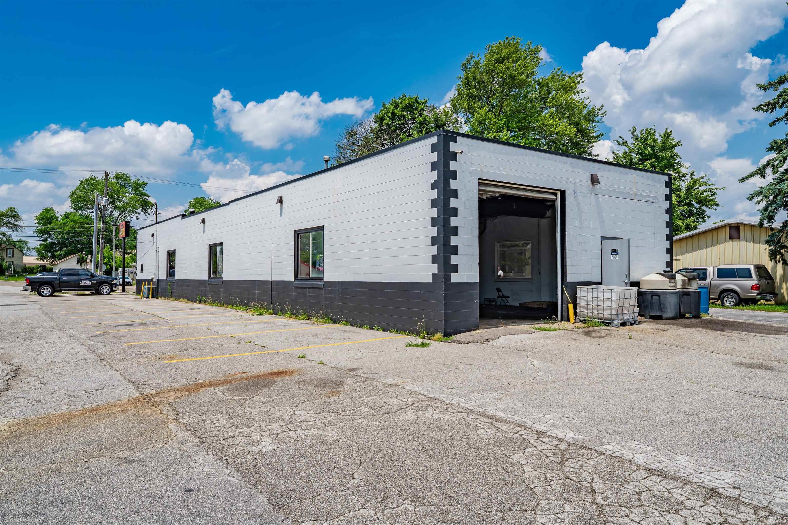 Photo 21 of 1712 South Wayne Avenue