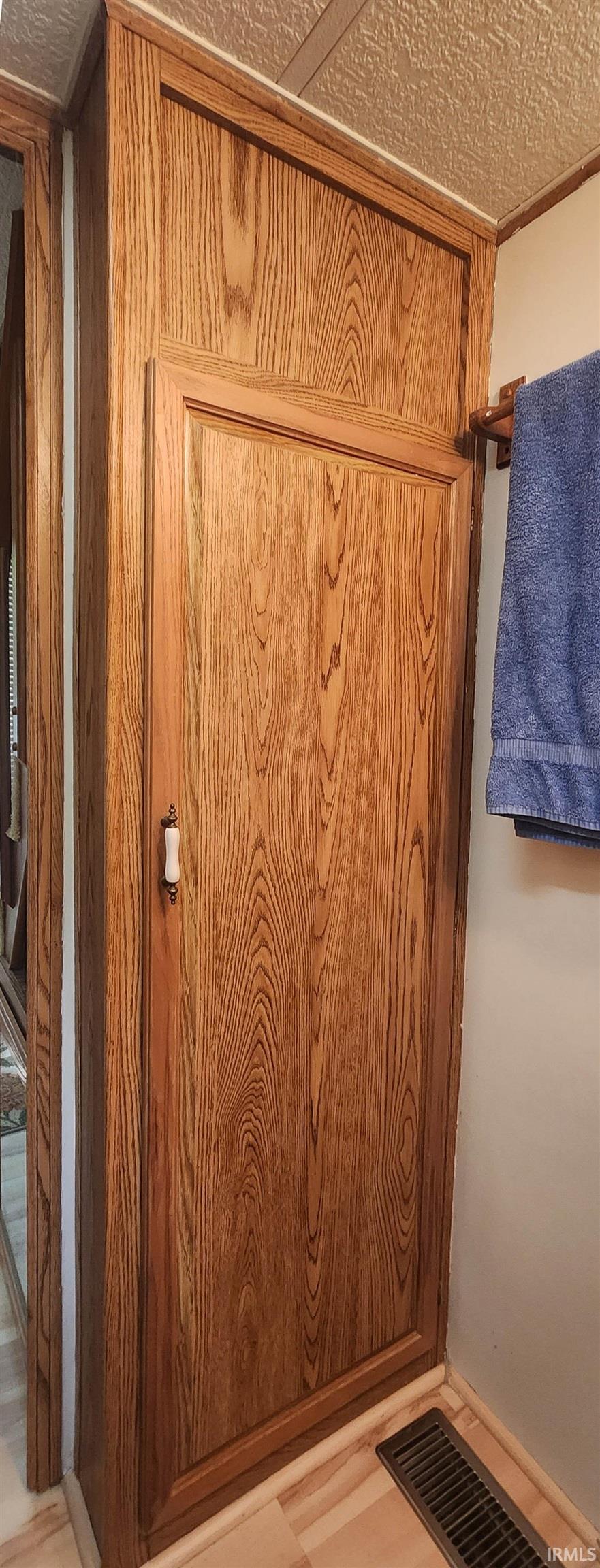 Photo 18 of 80 Valley Gorge Pass