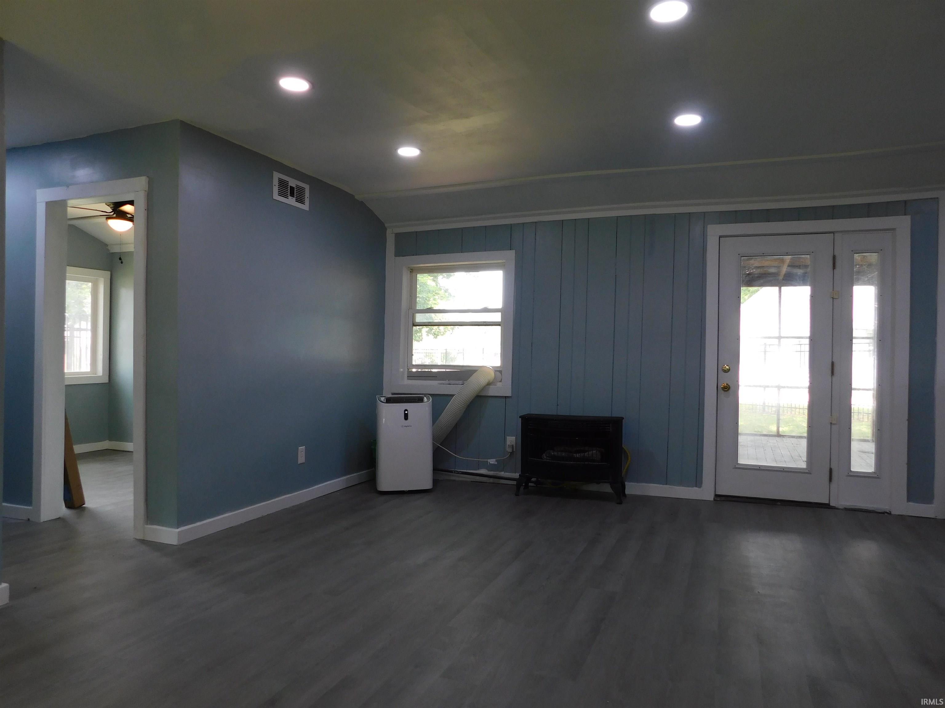 Photo 10 of 9716 S 750 W