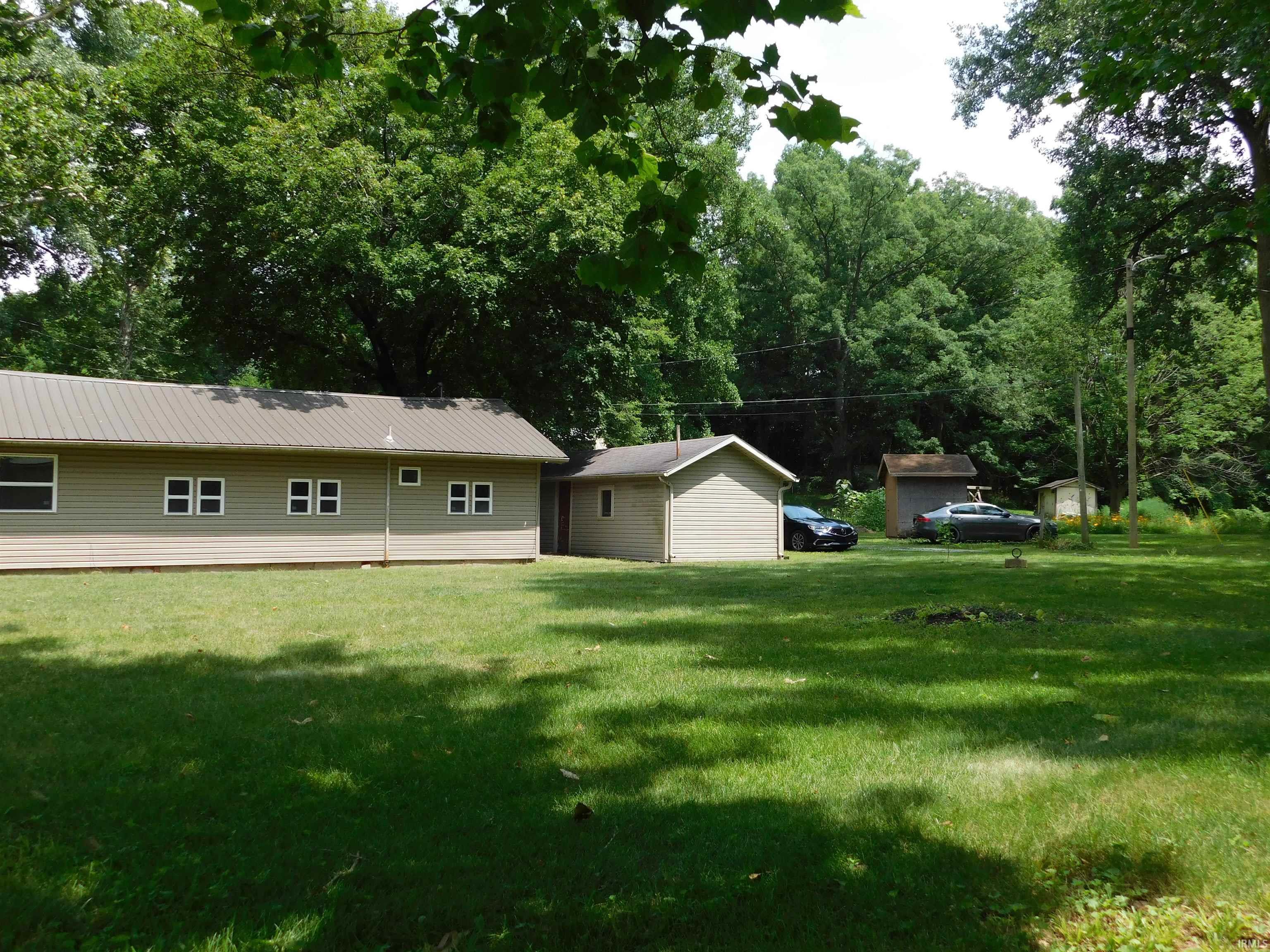 Photo 18 of 9716 S 750 W