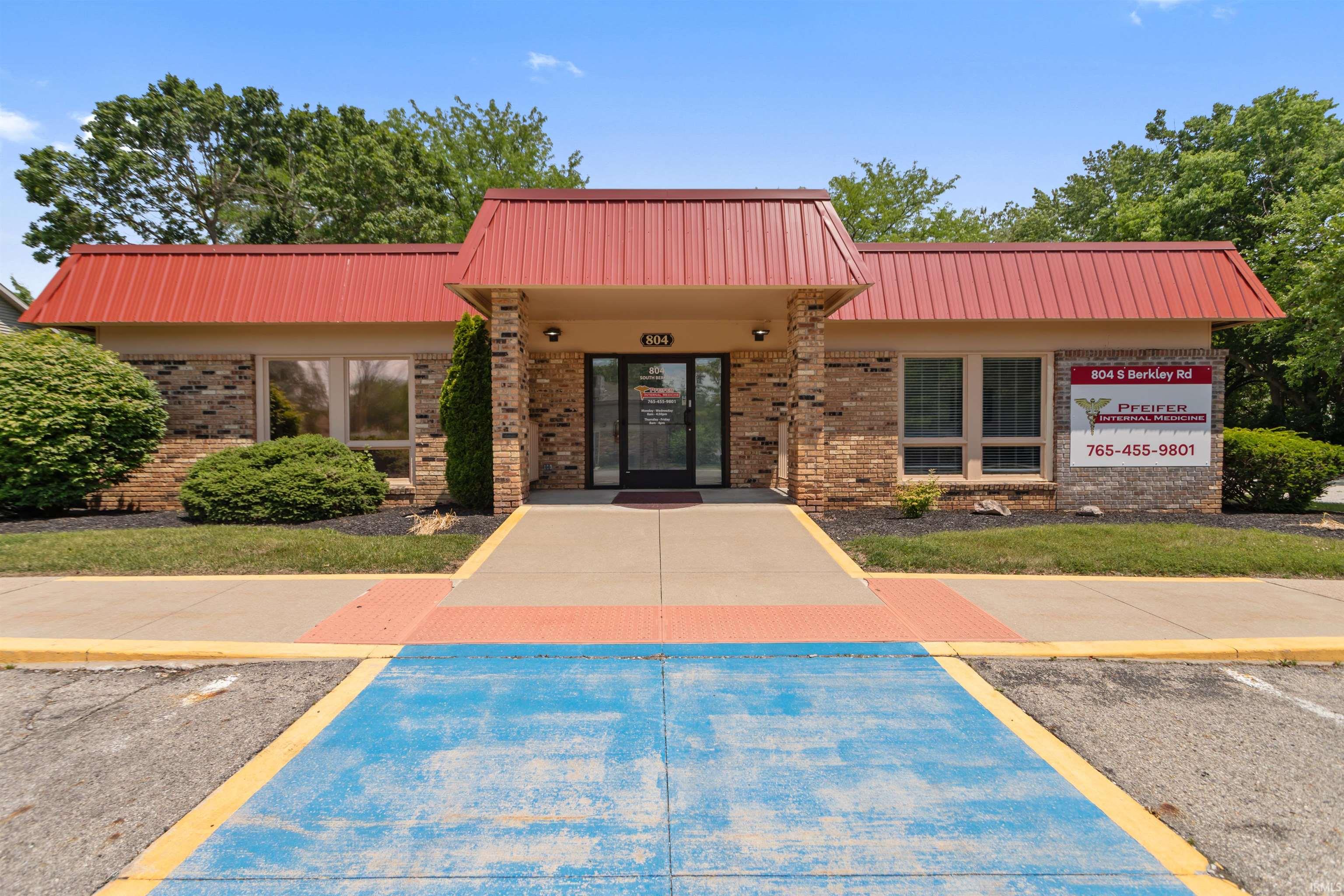 Photo of 804-806 S Berkley Road, Kokomo, IN 46901