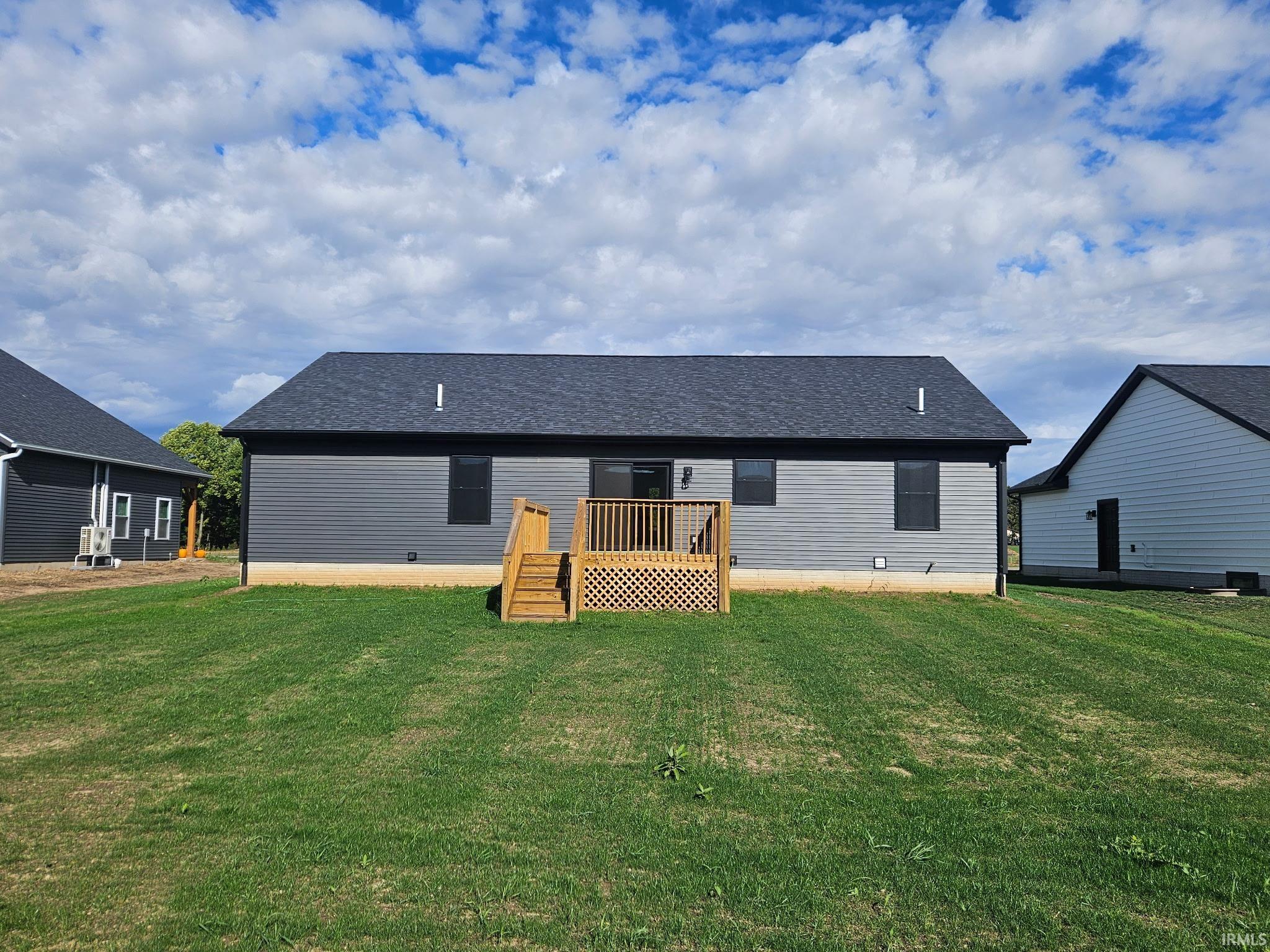 Photo 14 of 365 E Country Lane