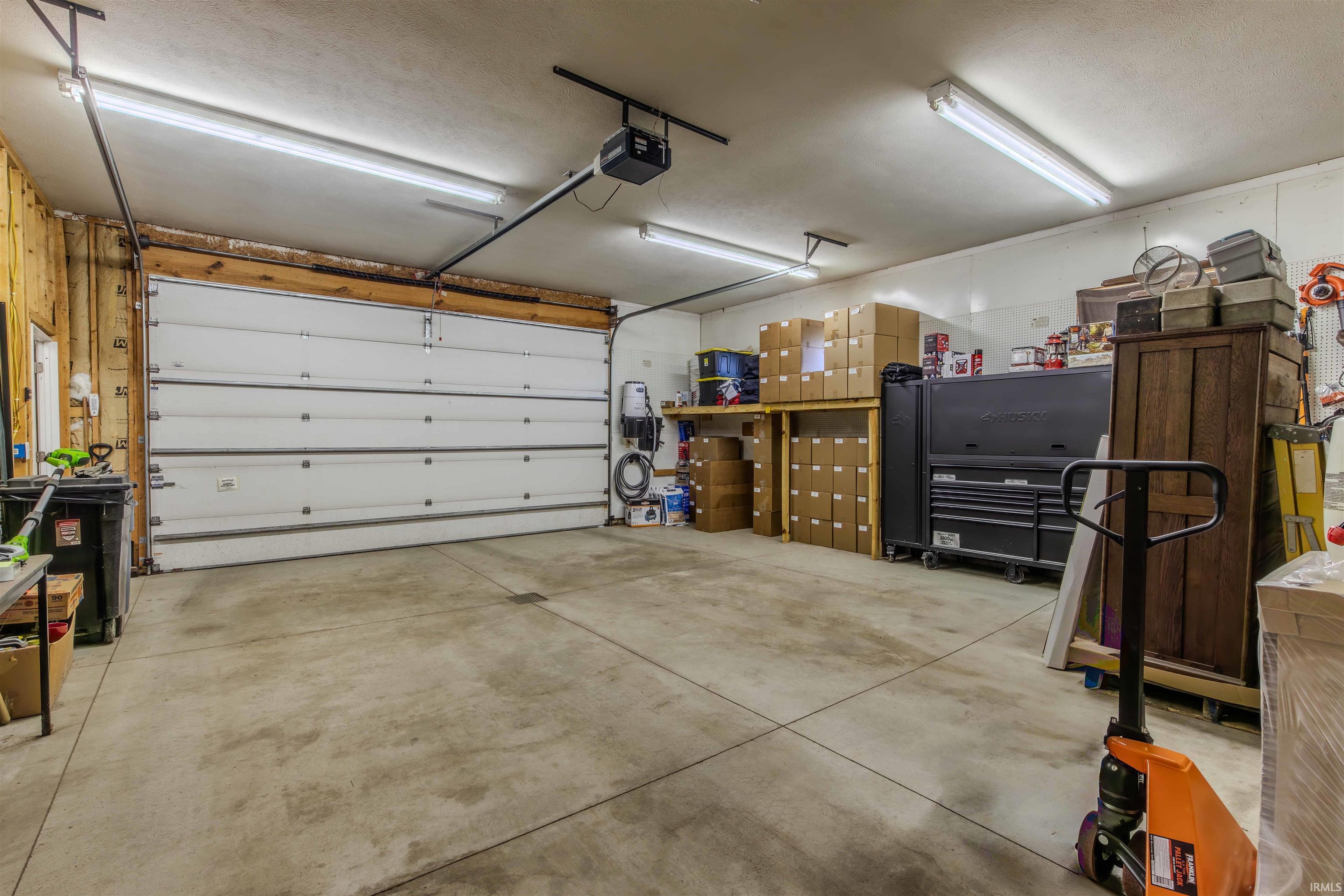 2 Car Garage in Shop.