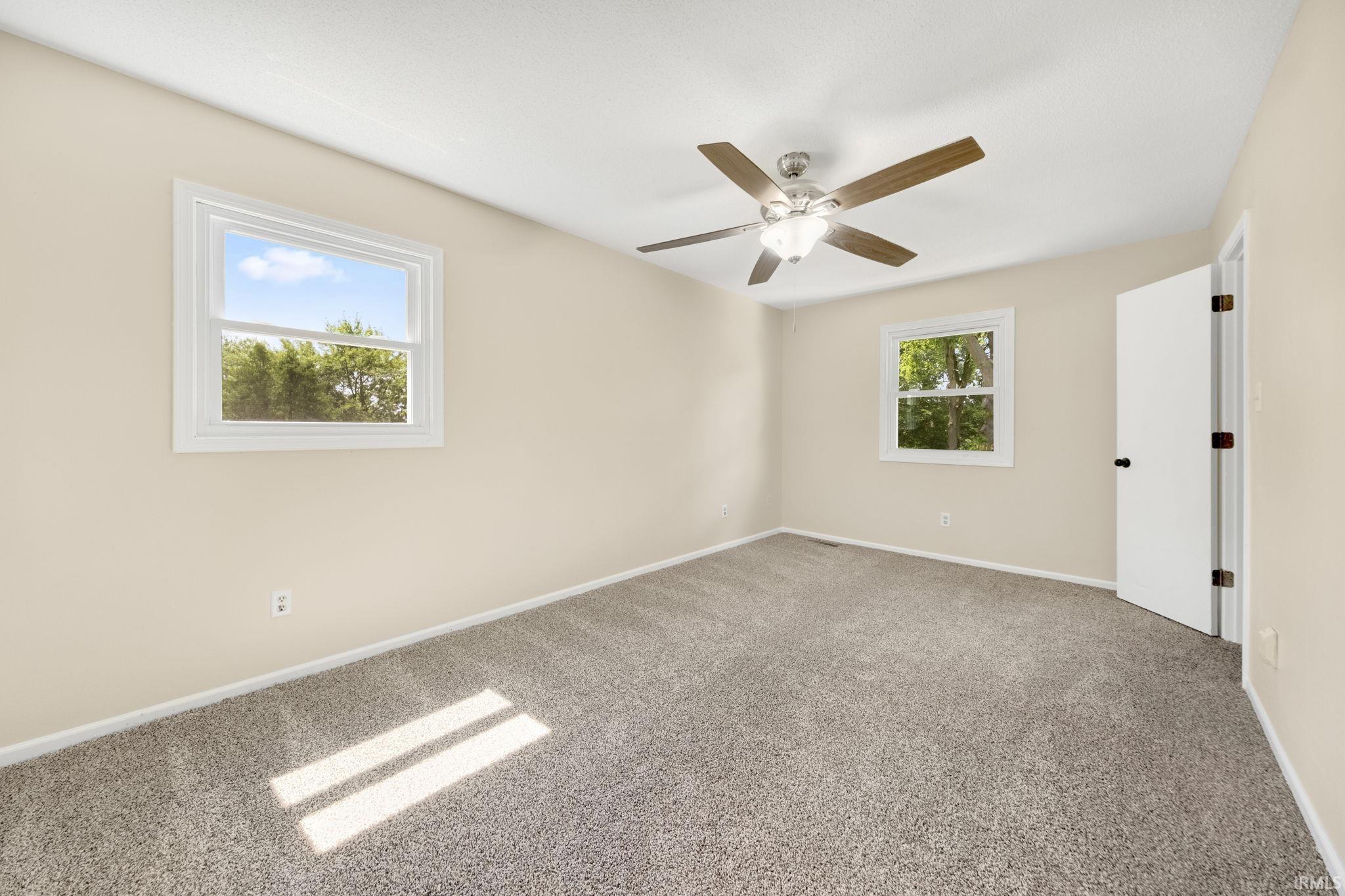 Photo 23 of 6427 Londonderry Lane