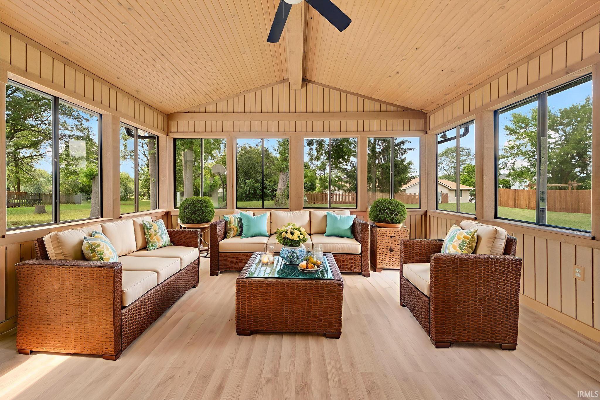 Photo 27 of 6427 Londonderry Lane