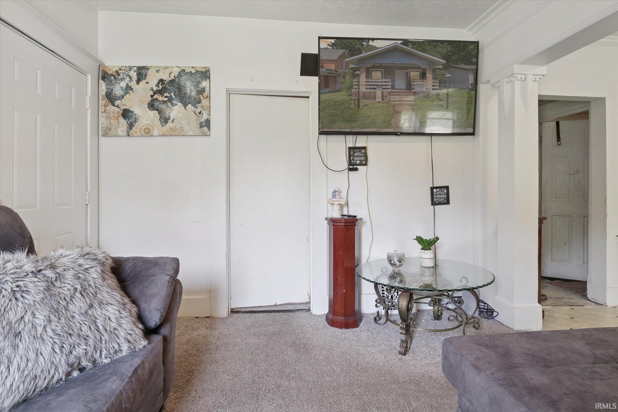 Photo 7 of 714 W blaine Avenue