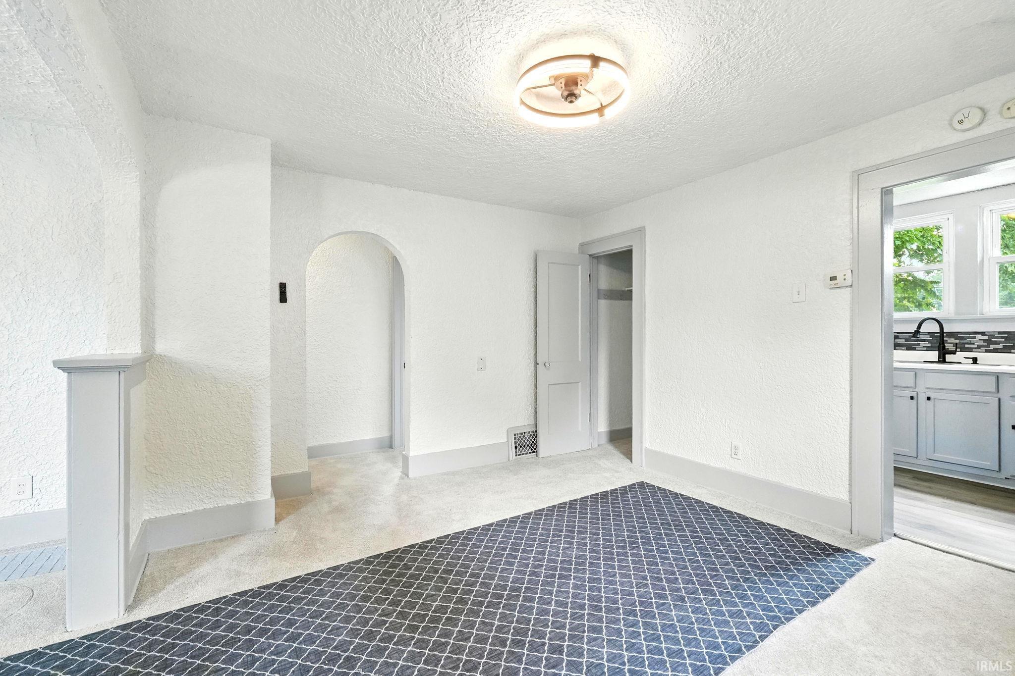 Photo 10 of 4202 Hanna Street