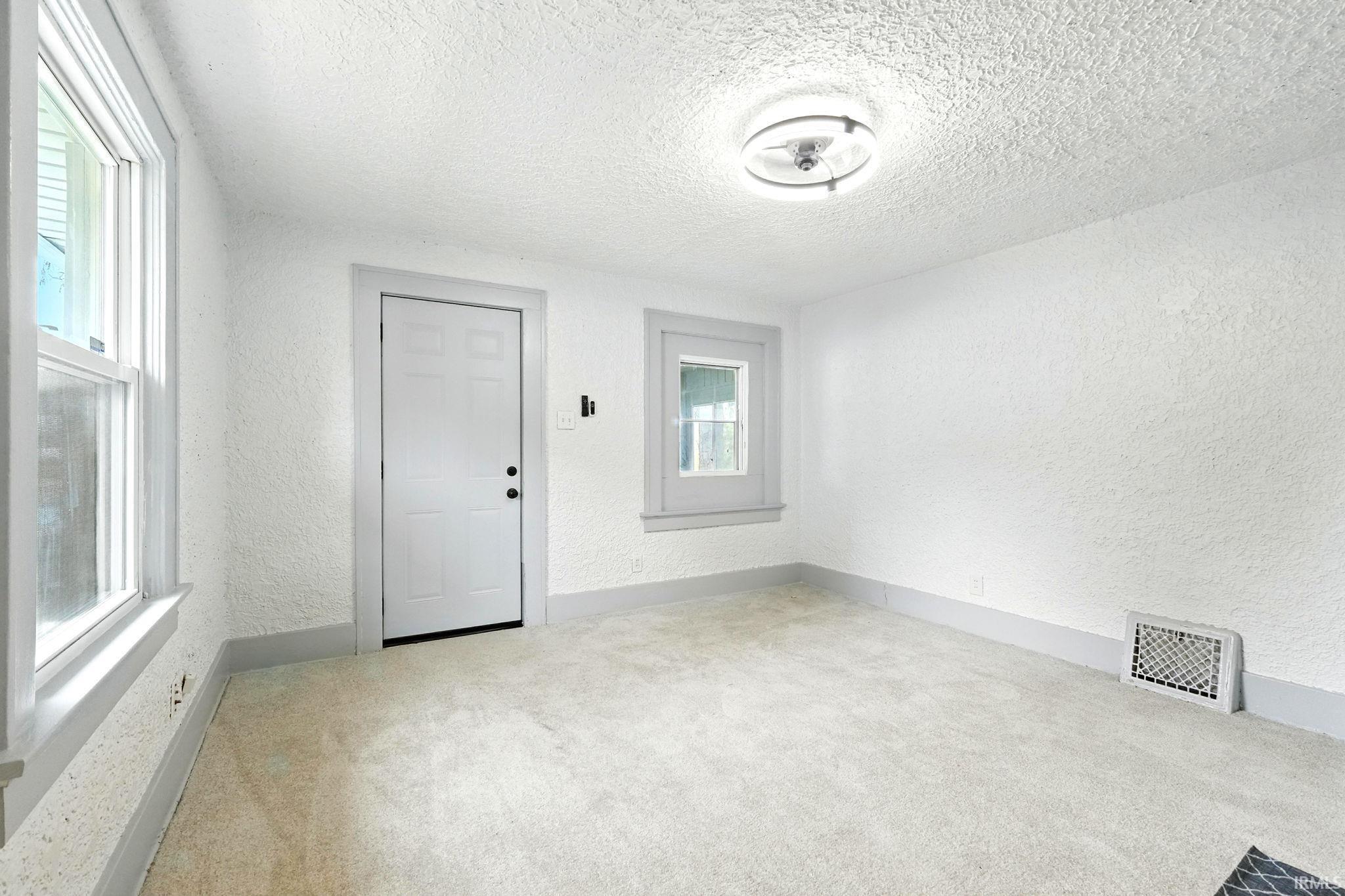 Photo 13 of 4202 Hanna Street