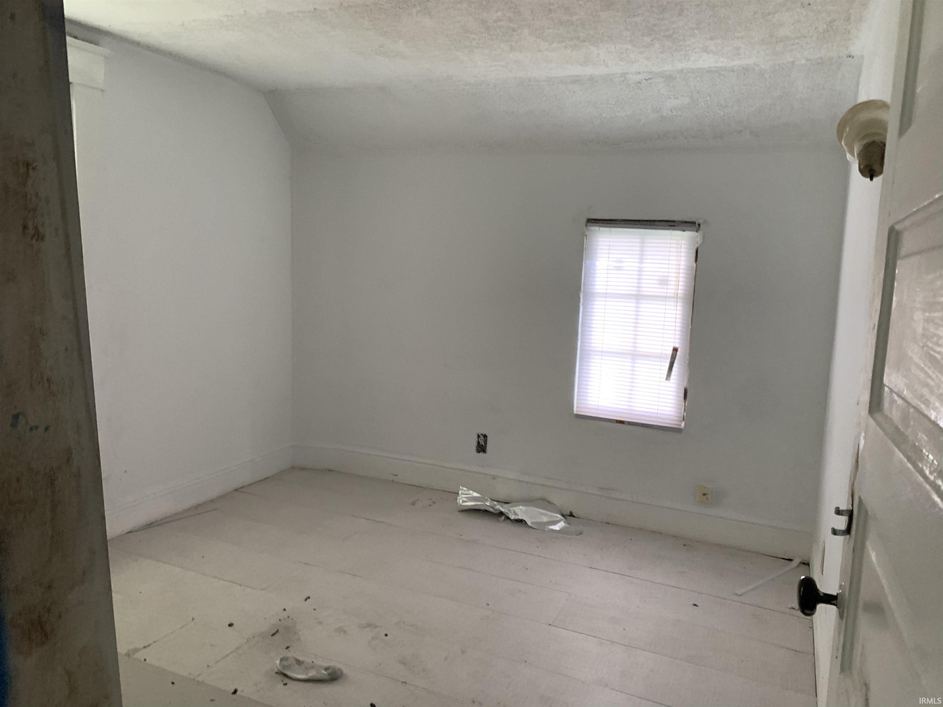 Photo 11 of 154 N 6th Street