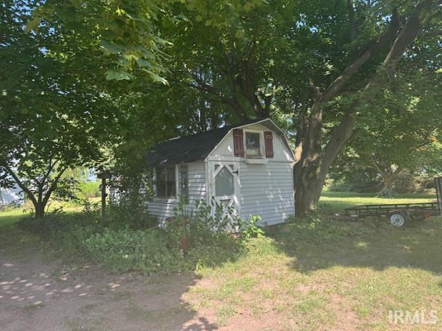 Photo 31 of 9189 N 100 E