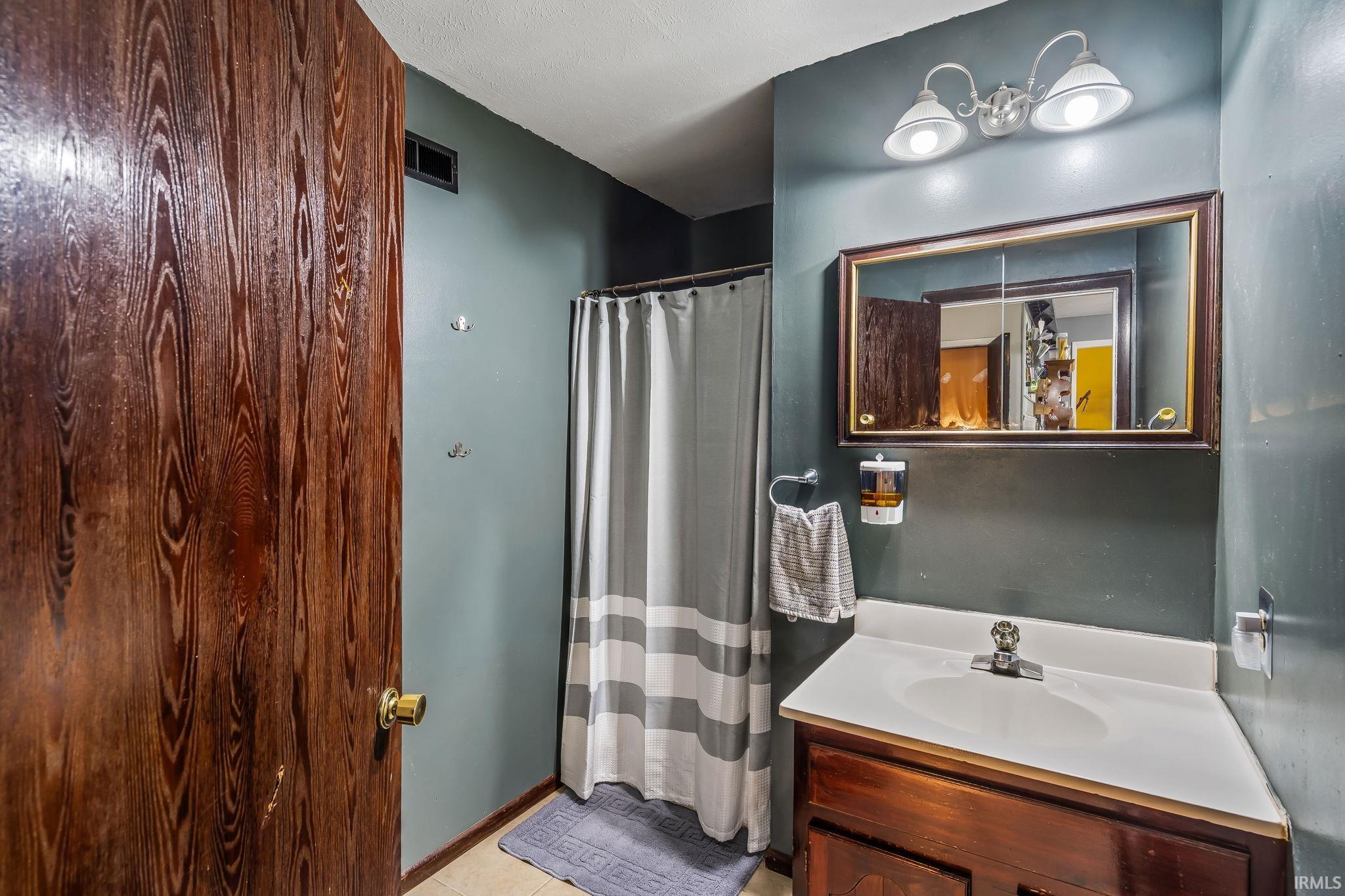 Photo 11 of 59022 Timber Trail Lane