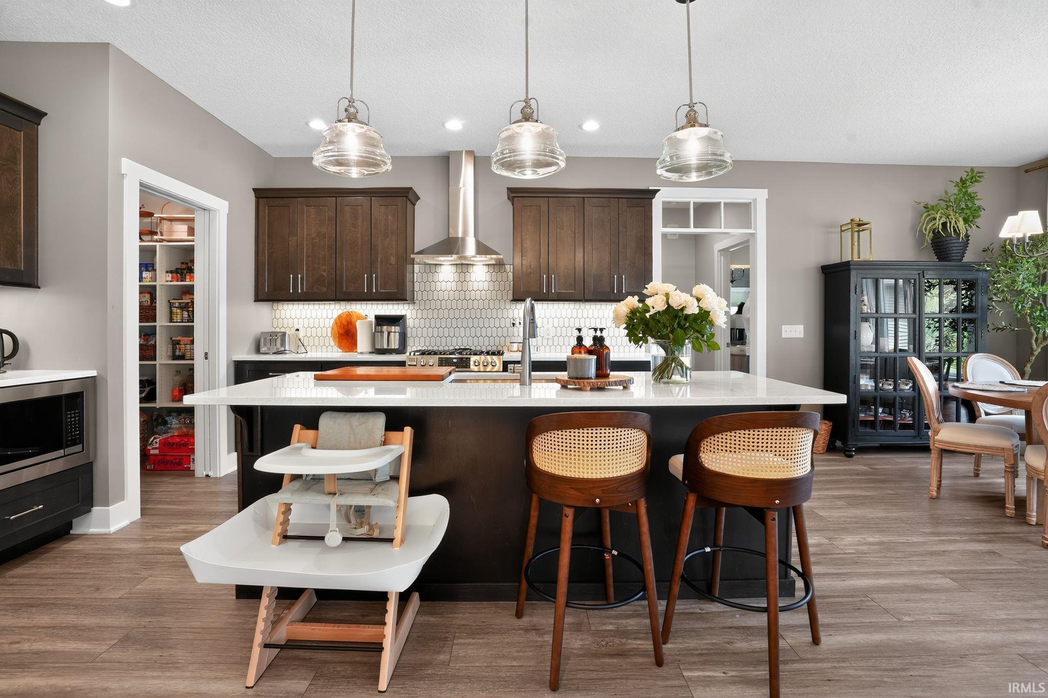 Photo 7 of 15189 Cranwood Court