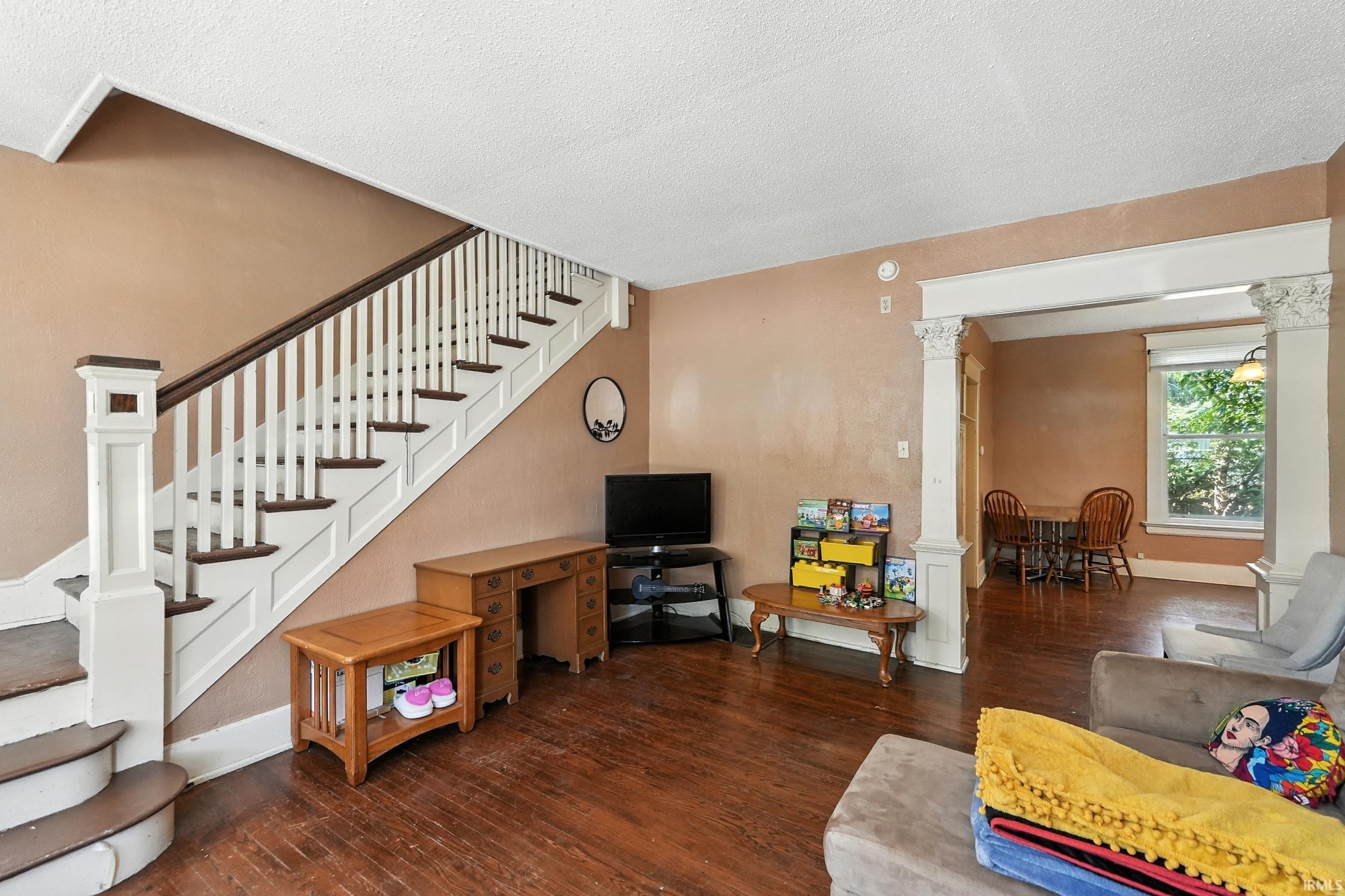 Photo 10 of 1814 College Street