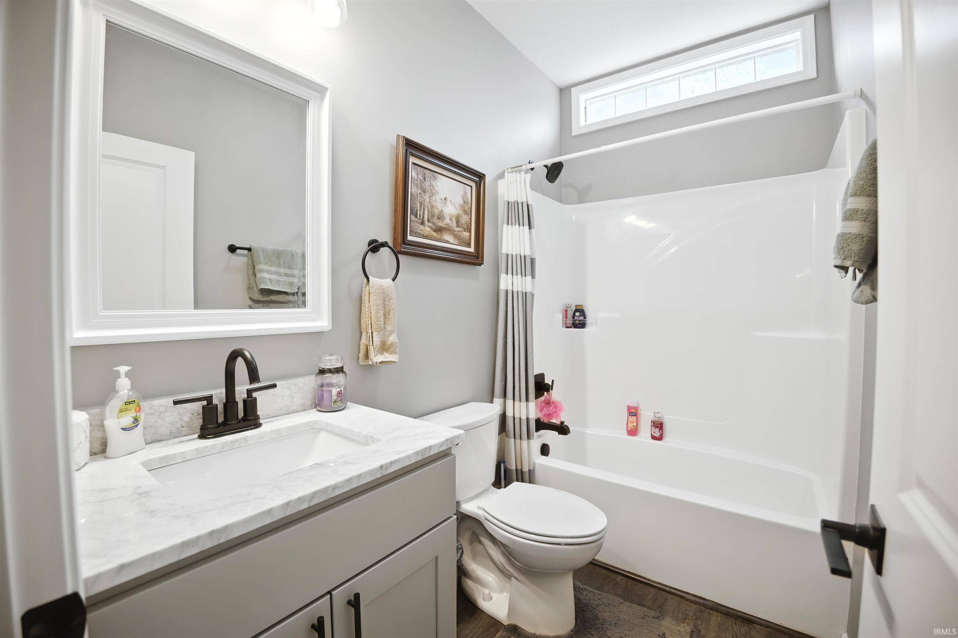 Photo 5 of 1946 Newbury Circle