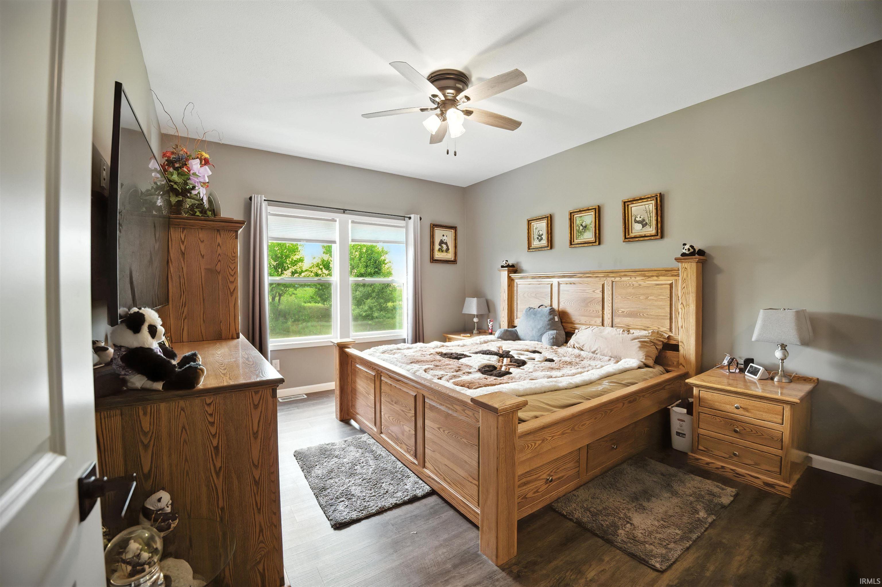 Photo 7 of 1946 Newbury Circle